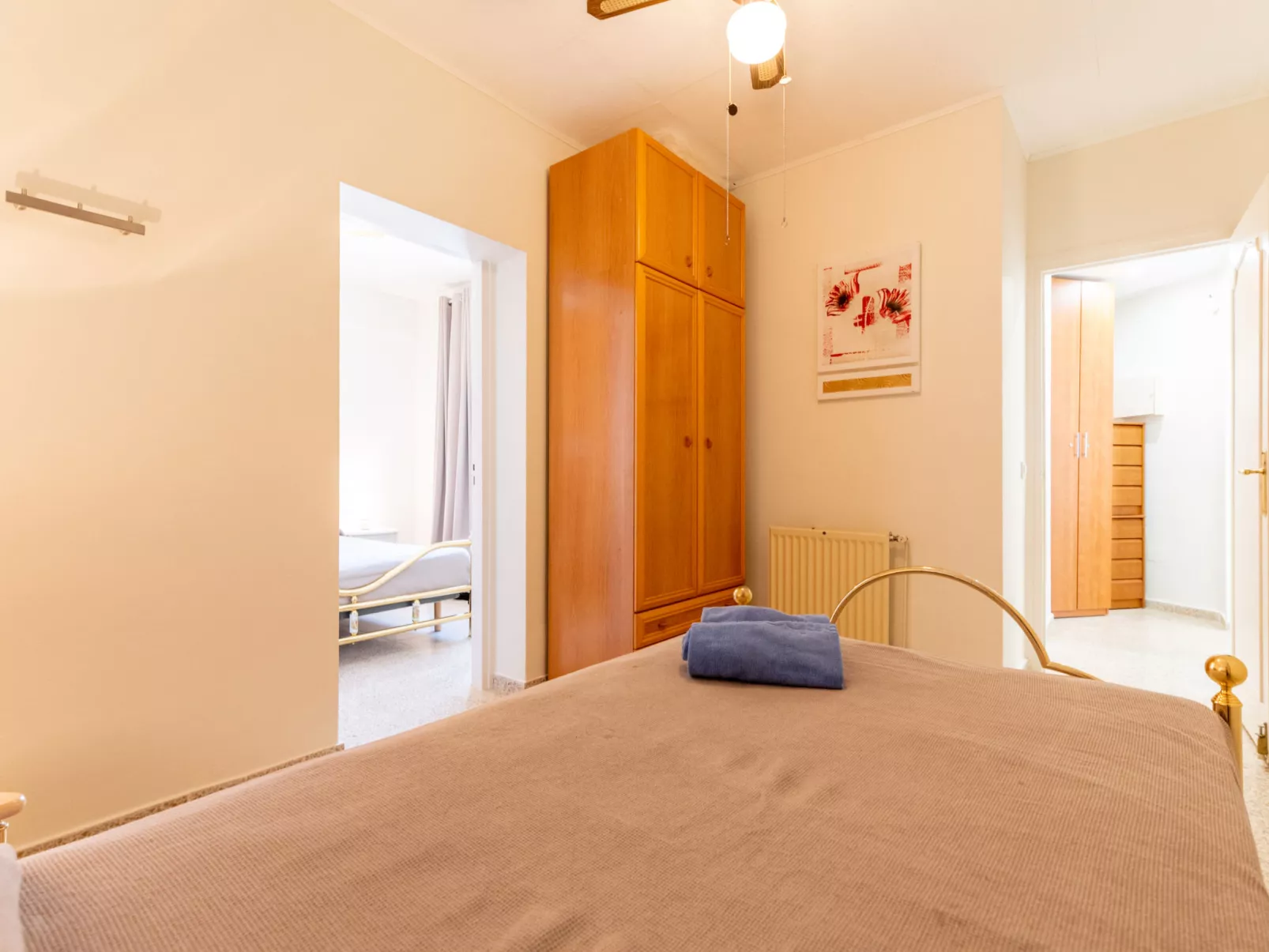 Roanne-Inside