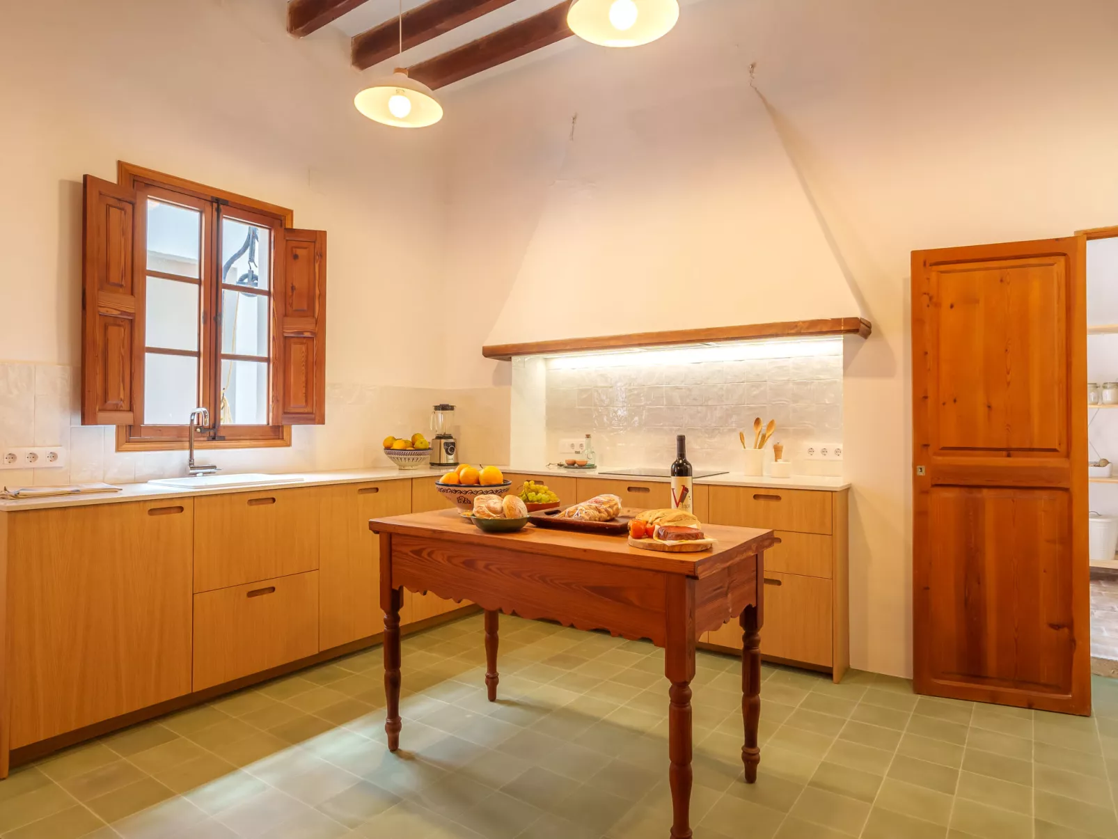 Es Convent-Inside