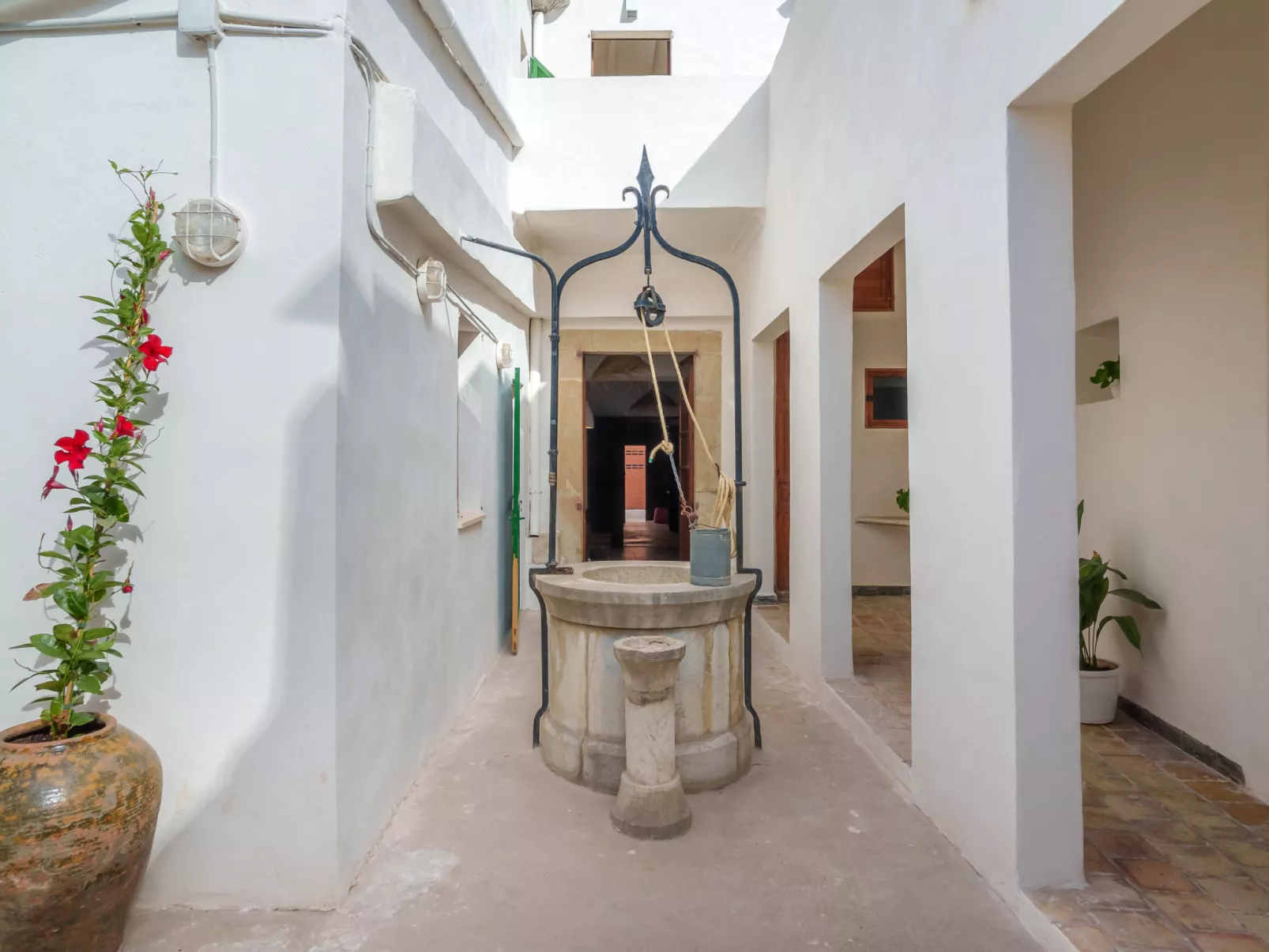 Es Convent-Inside
