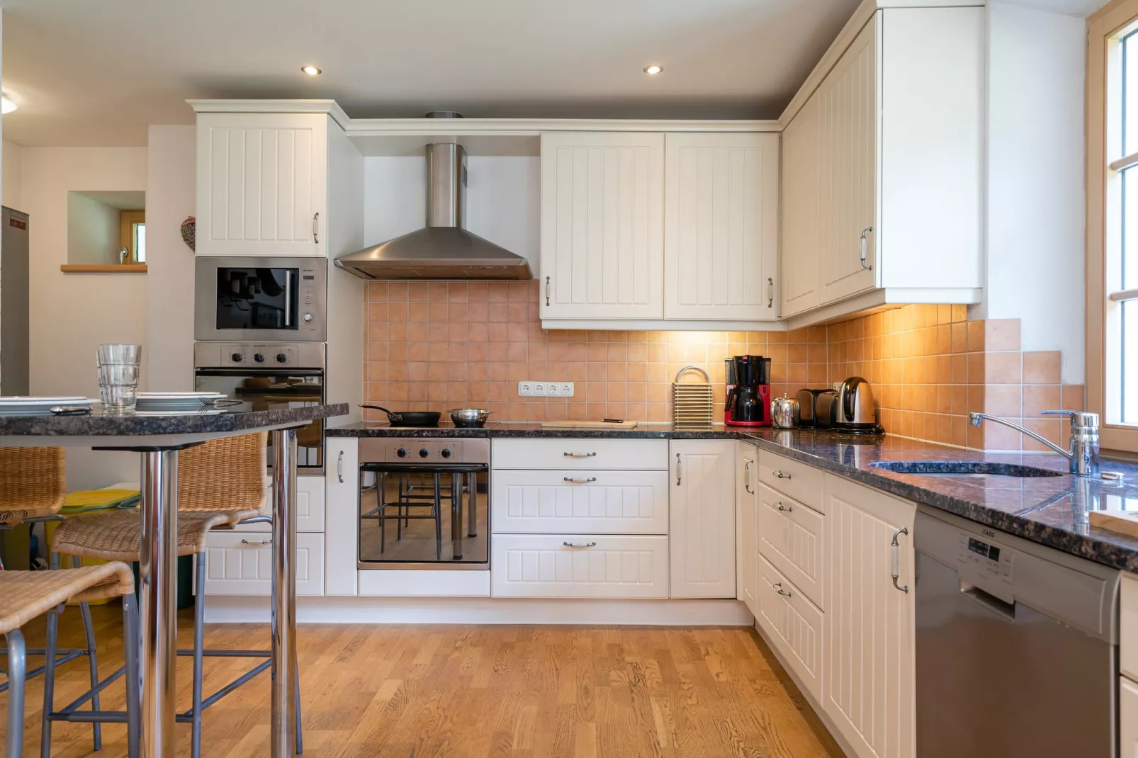 Villa Bergfried-Kitchen