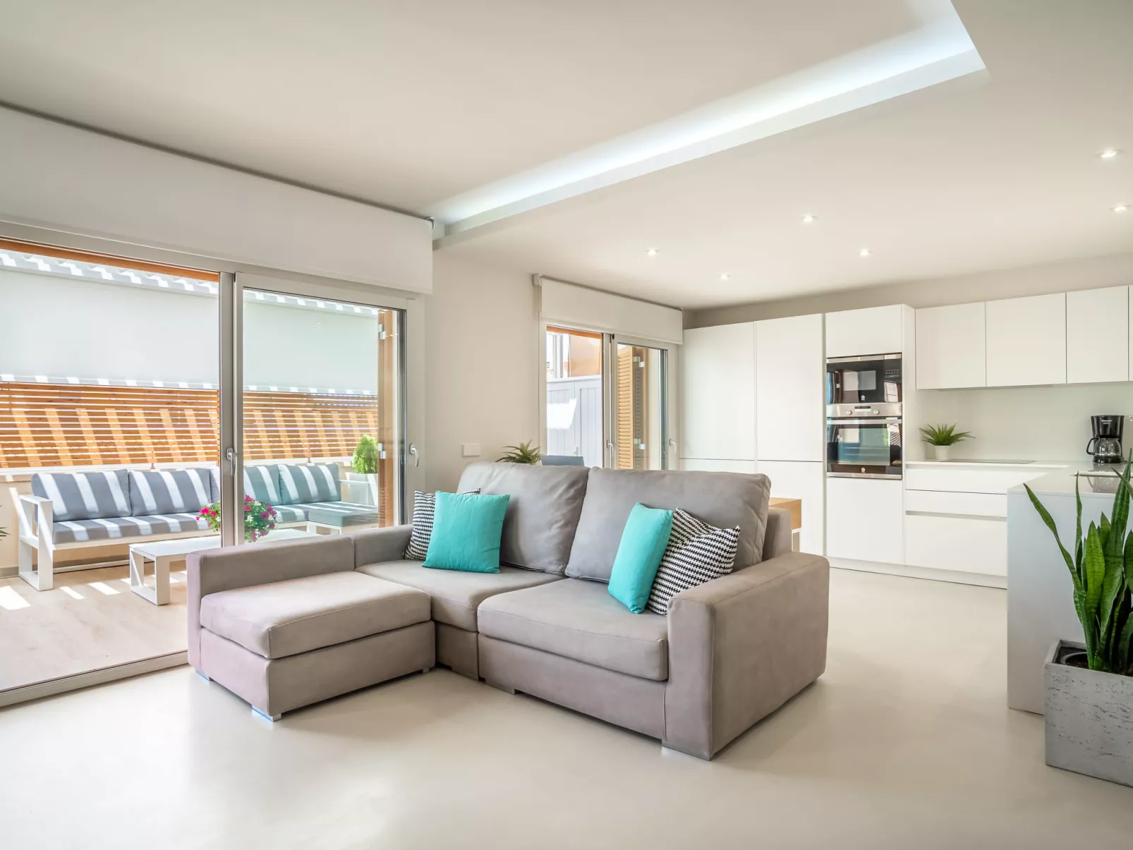 Attic Sea Views-Inside
