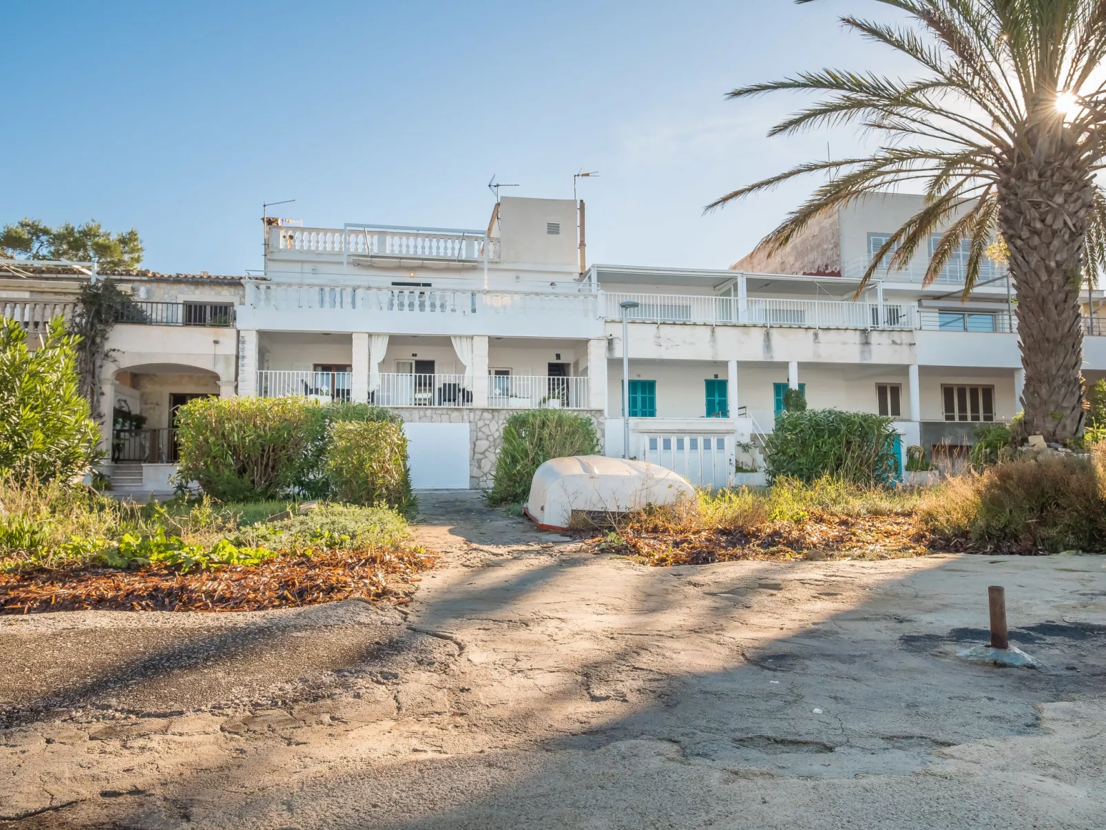 Voramar 2-Outside