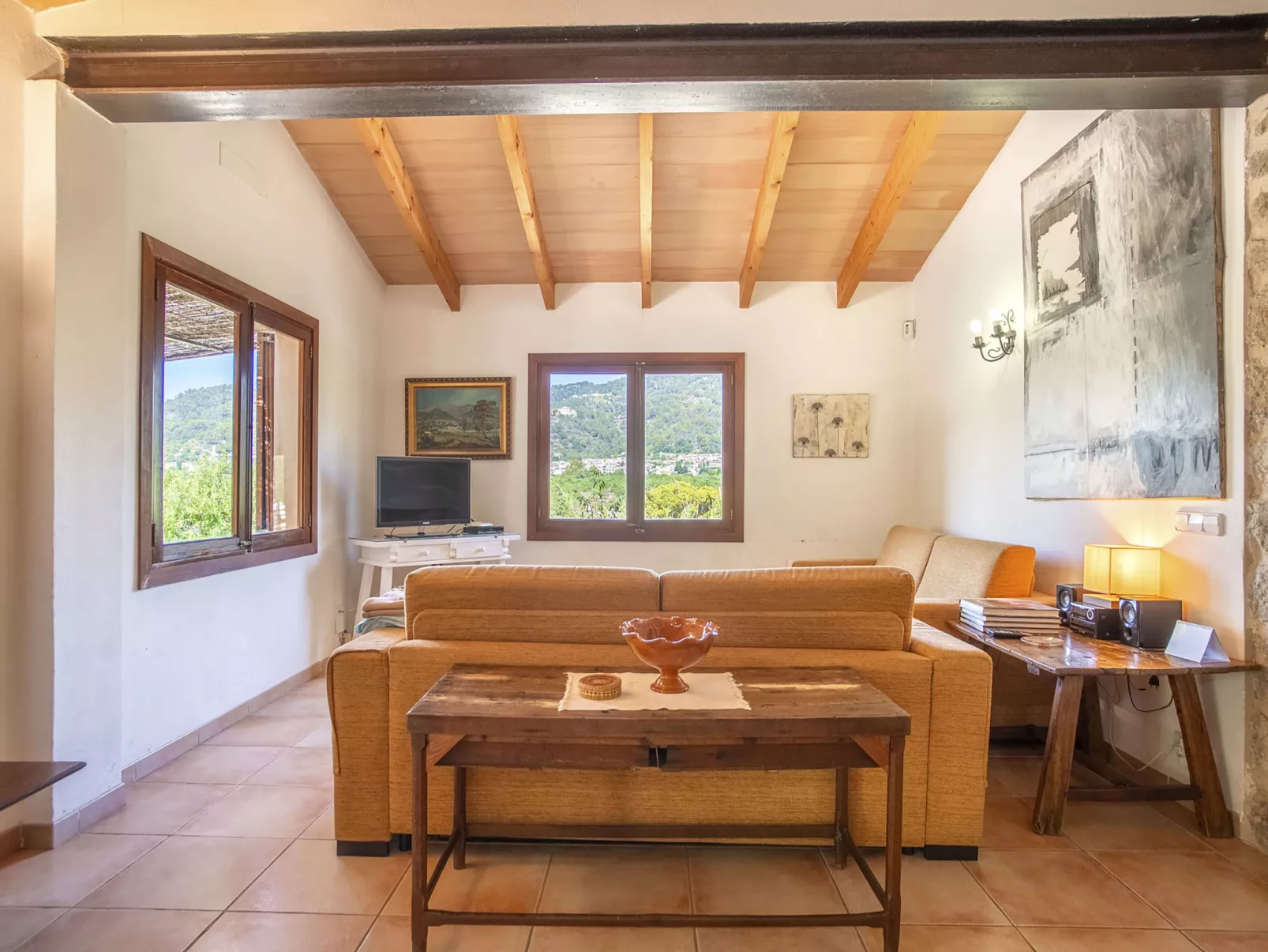 Es Puig Mancor-Inside