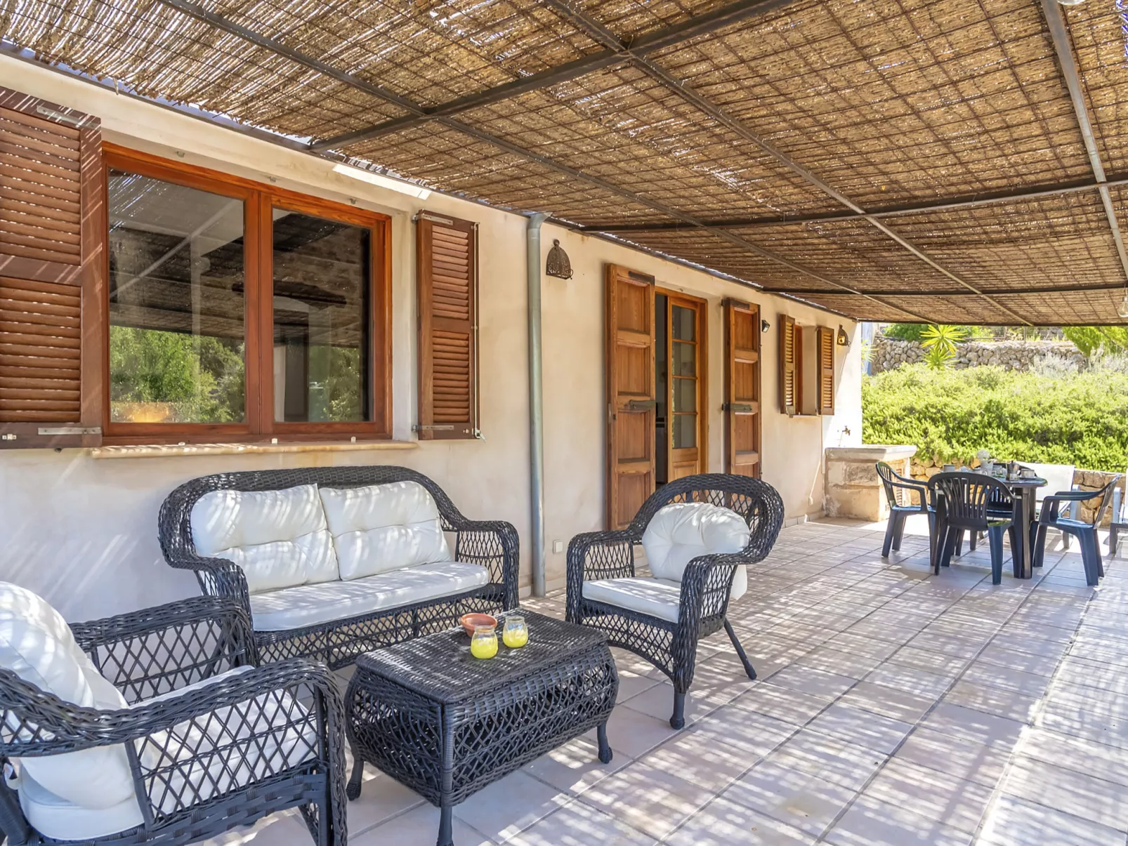 Es Puig Mancor-Outside