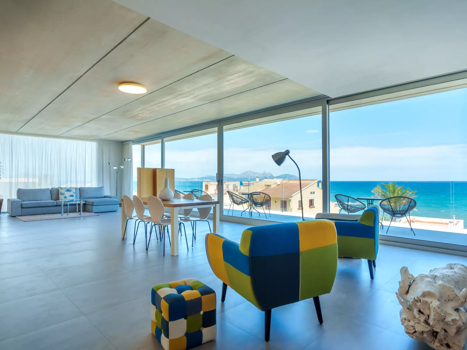 Villa Mar-Inside