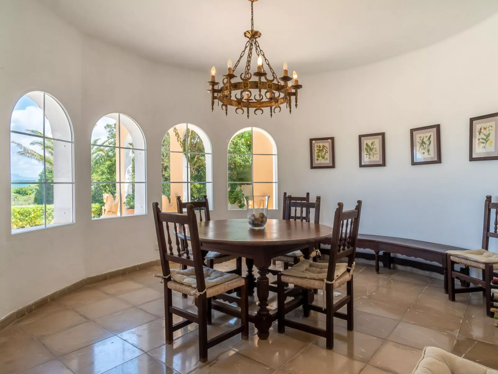 Las Gaviotas Style & Charm-Inside