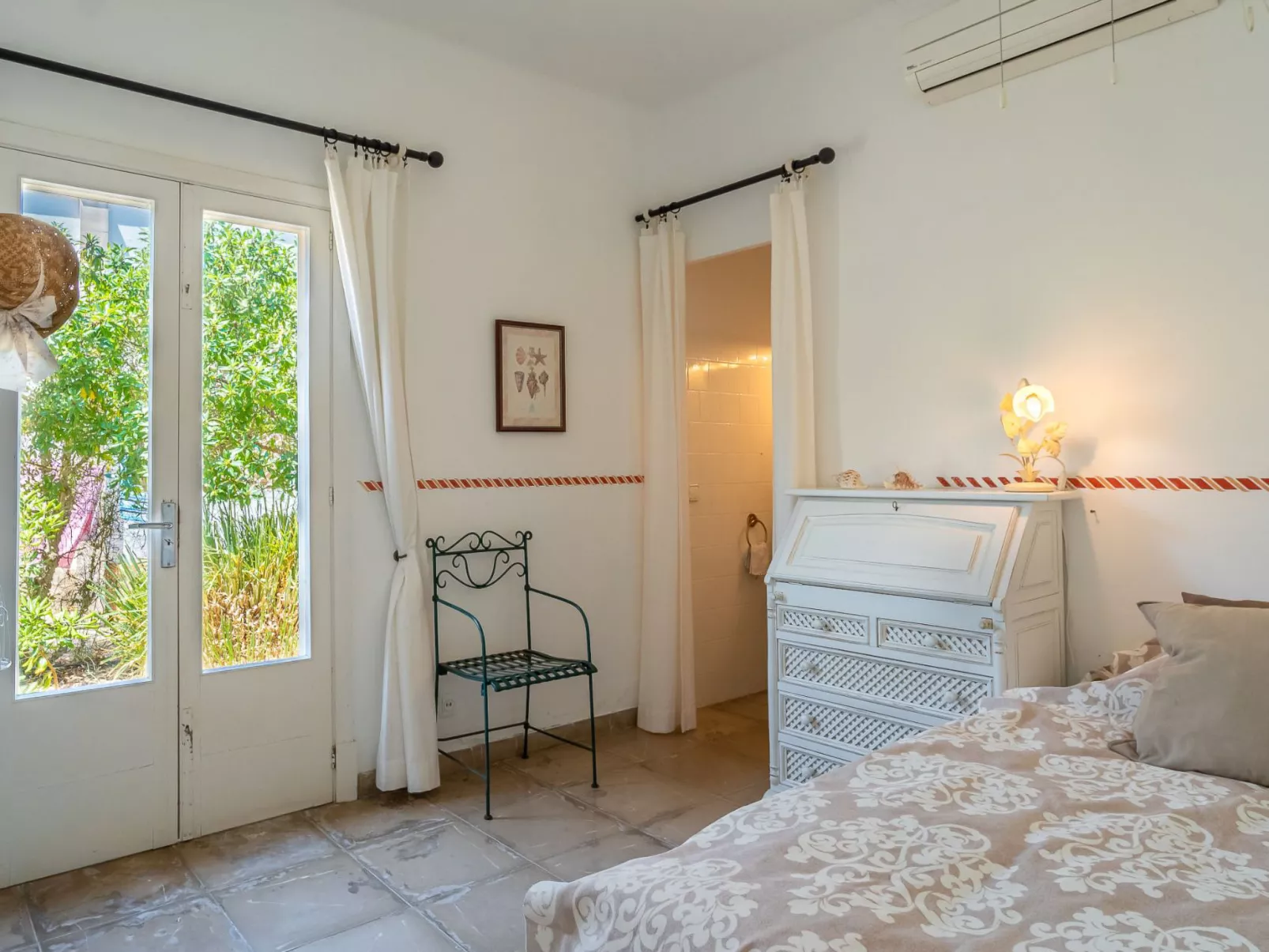 Las Gaviotas Style & Charm-Inside