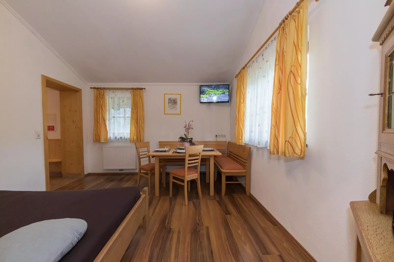 Apartment Oberaigen-Living room