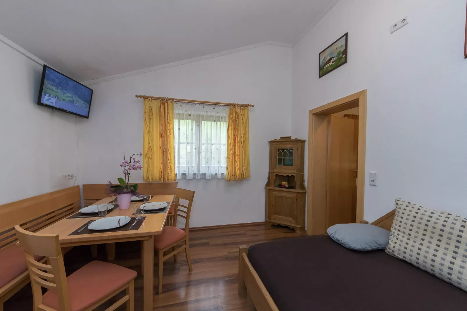 Apartment Oberaigen-Dining room