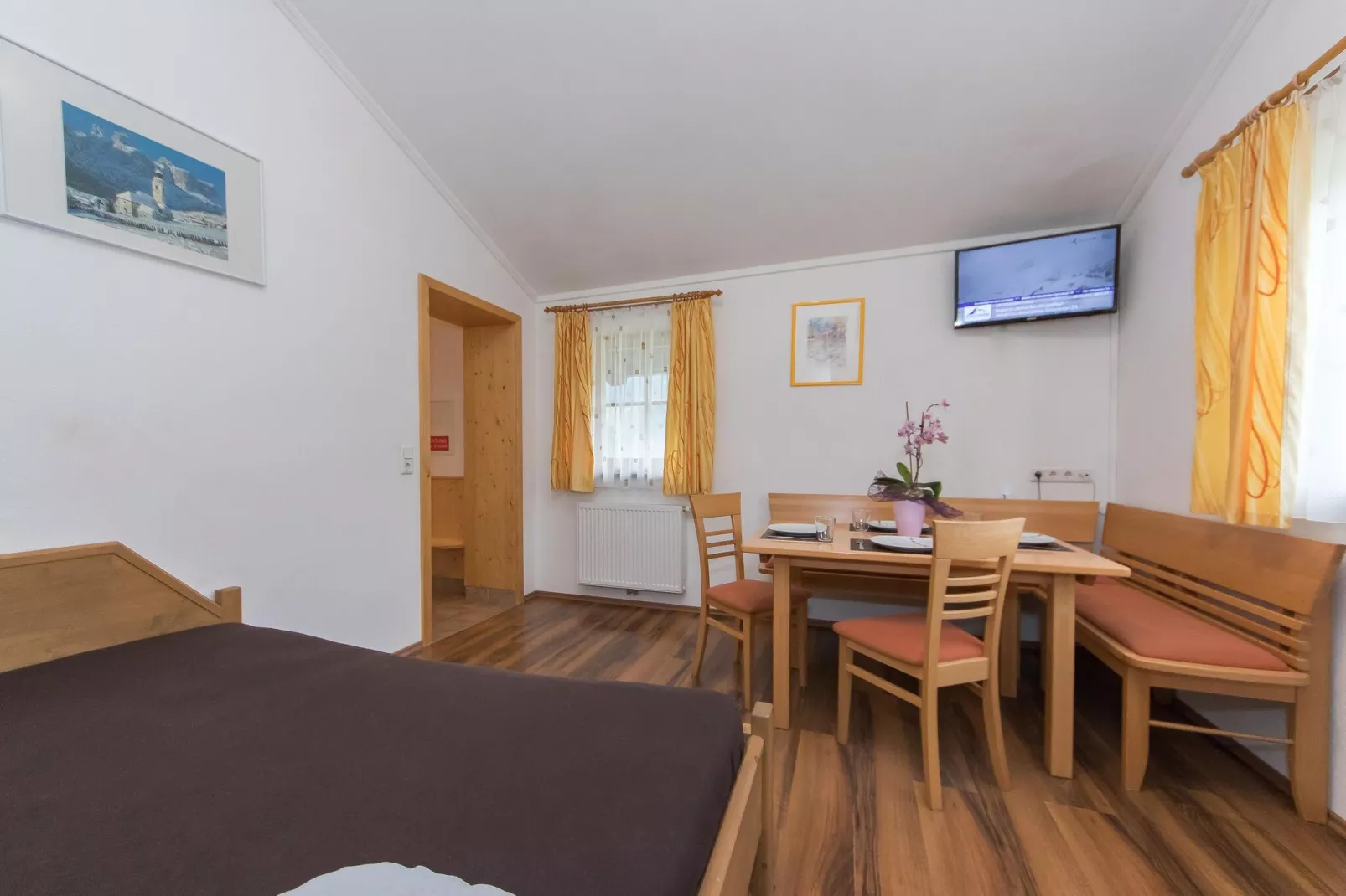 Apartment Oberaigen-Living room
