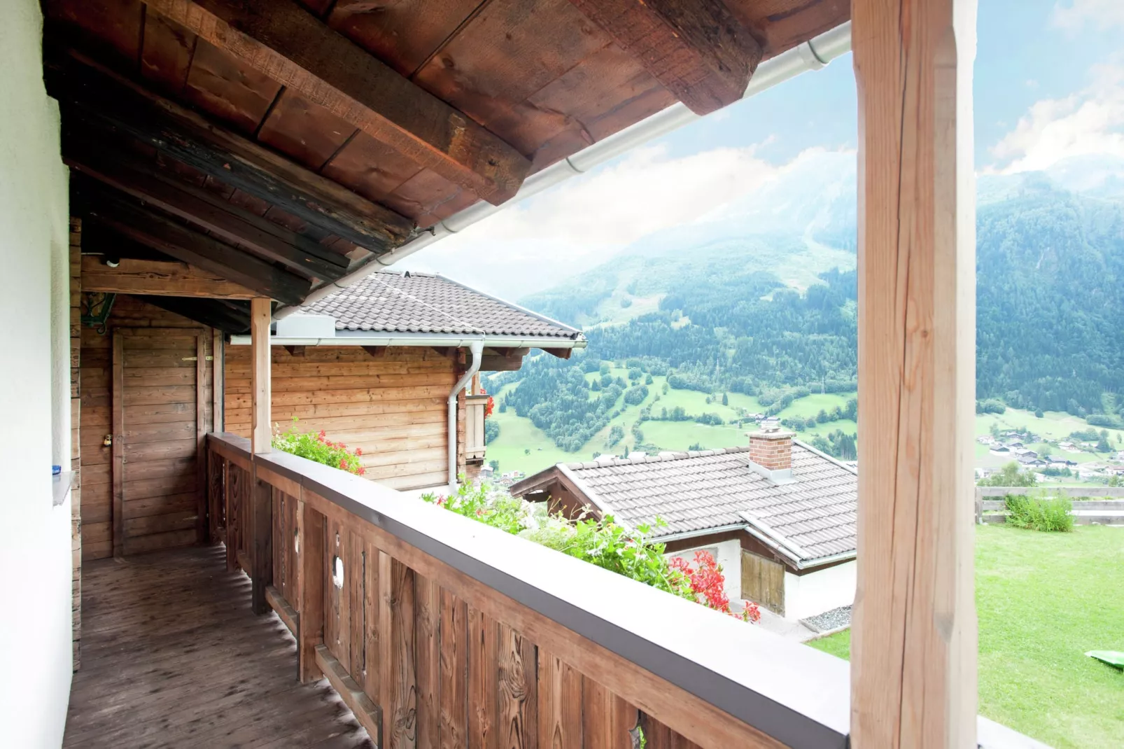 Apartment Oberaigen-Terrace balcony