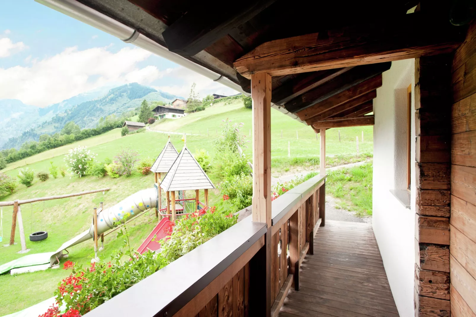 Apartment Oberaigen-Terrace balcony
