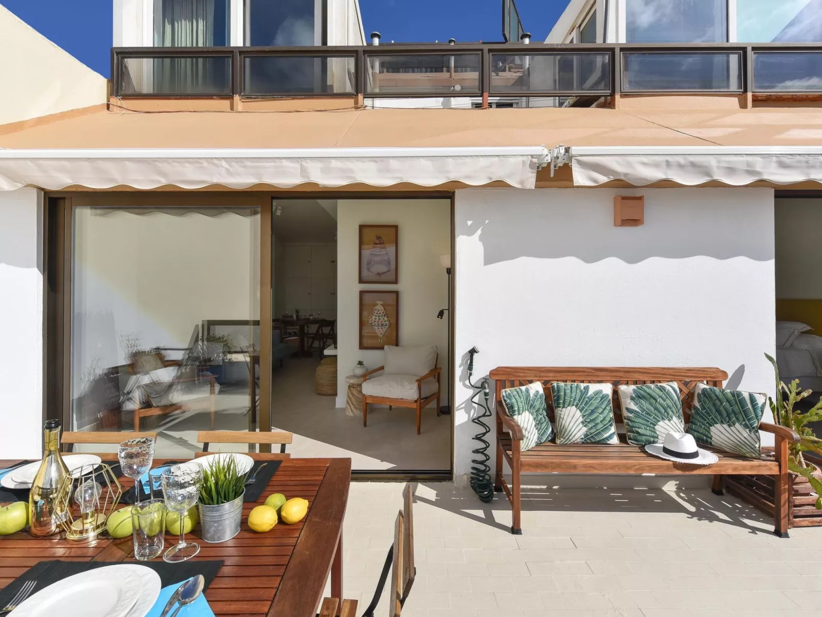 La Terraza de Sofia Canteras-Outside