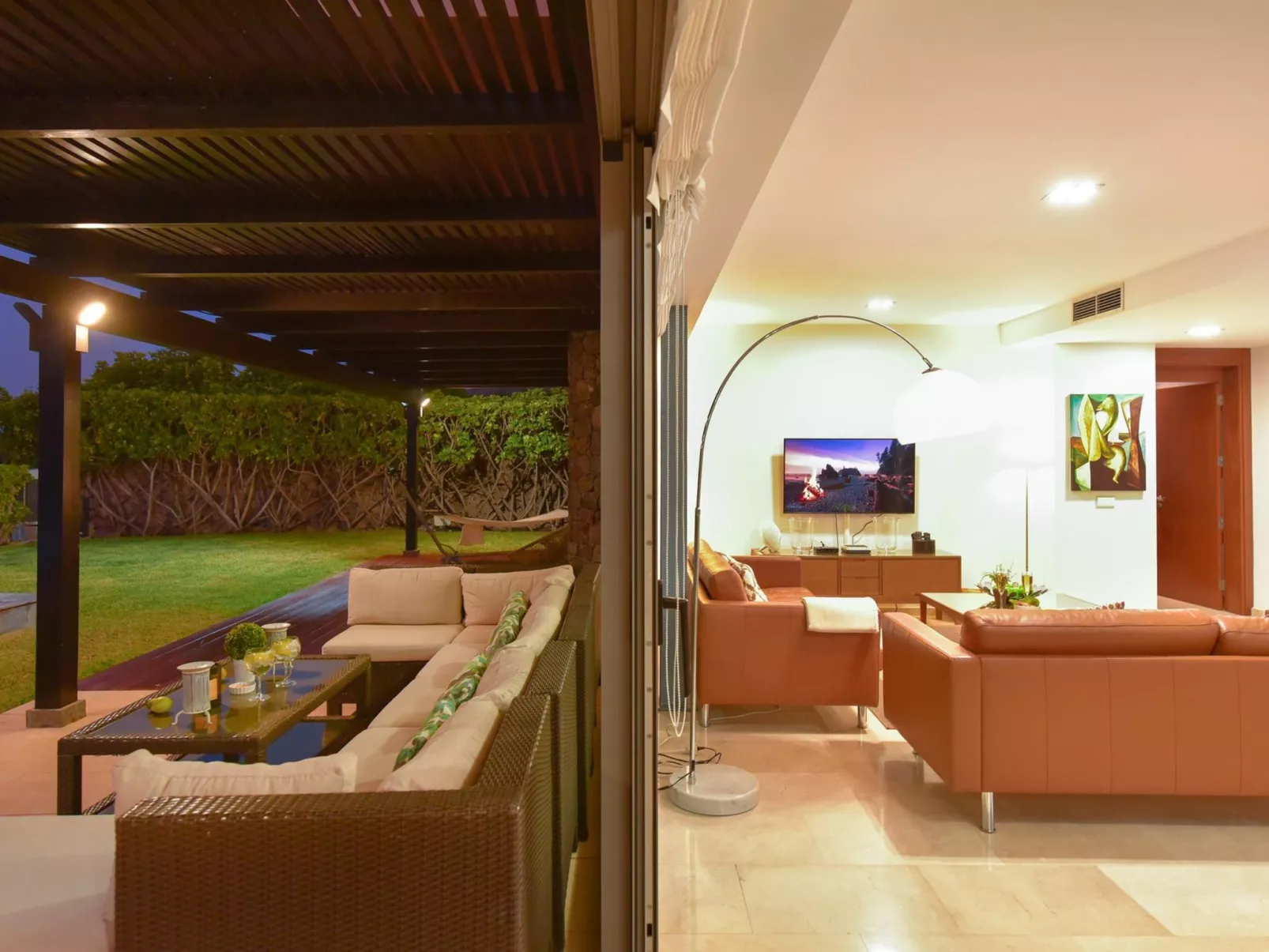 Salobre Villa 2-Outside
