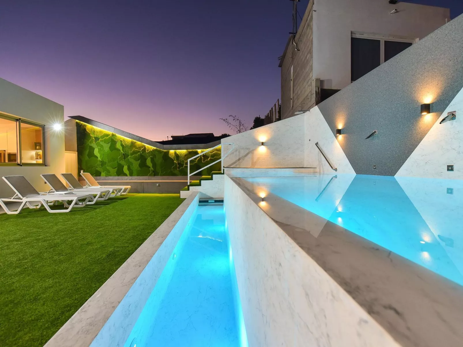 Villa Joviano-Outside