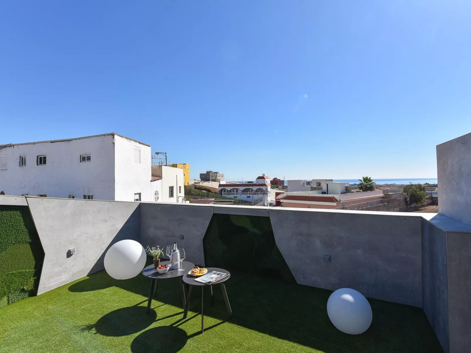 Villa Joviano-Outside