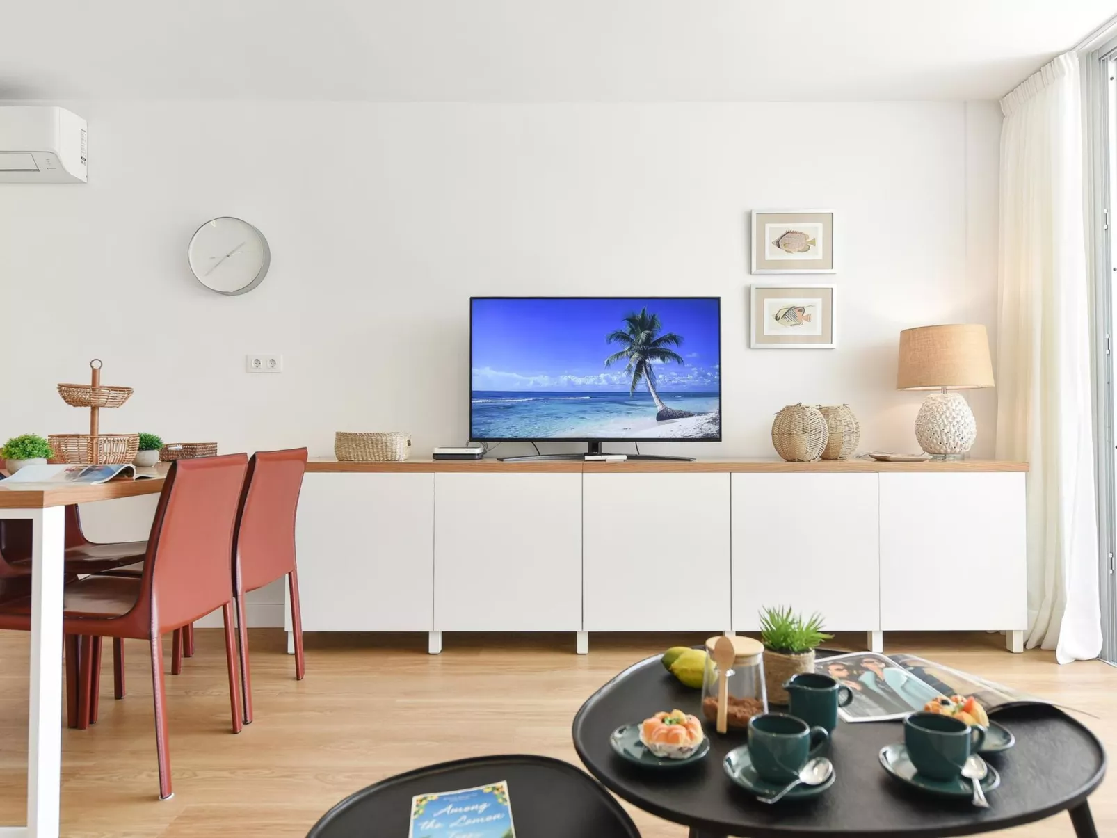 Beachfront Nasas 4 JM-Inside