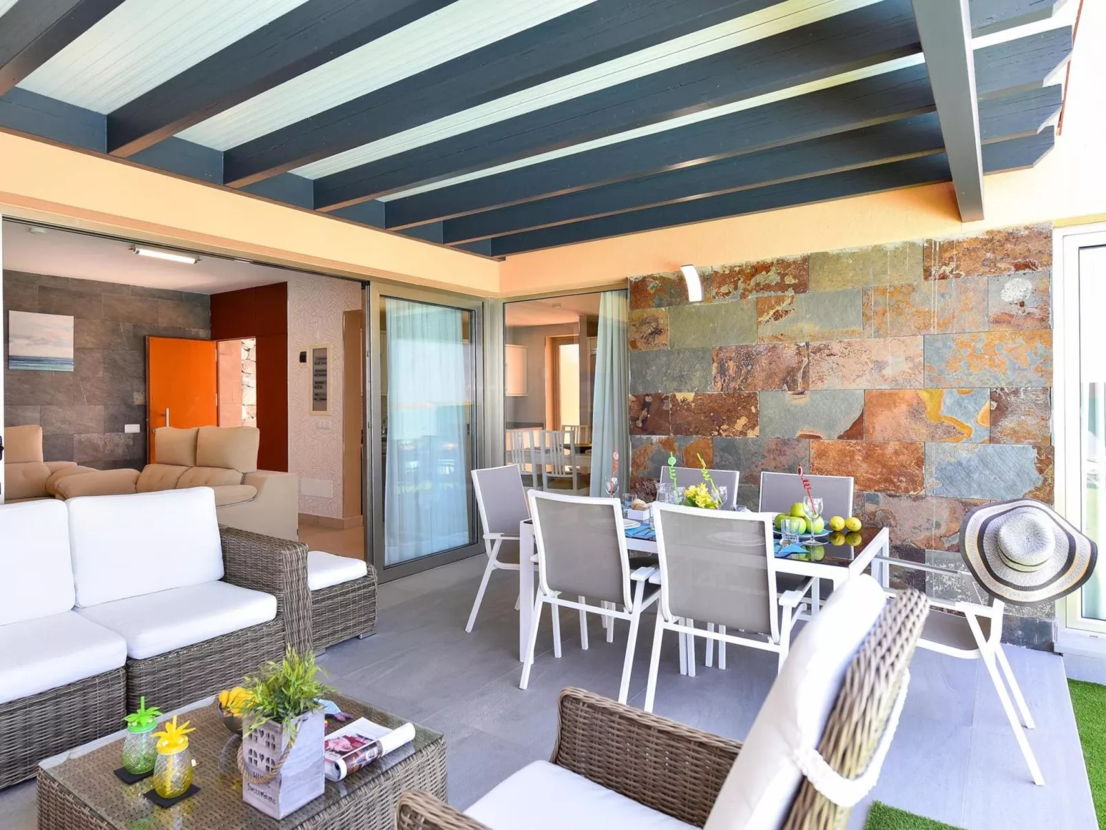 Villa-Outside