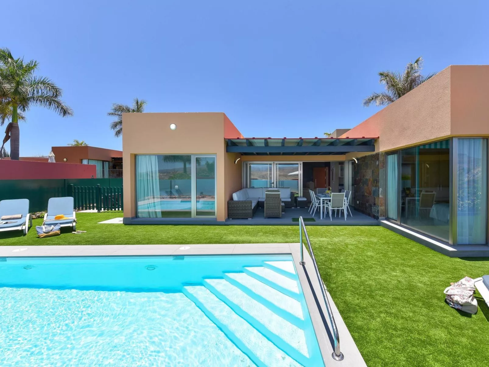 Villa-Outside