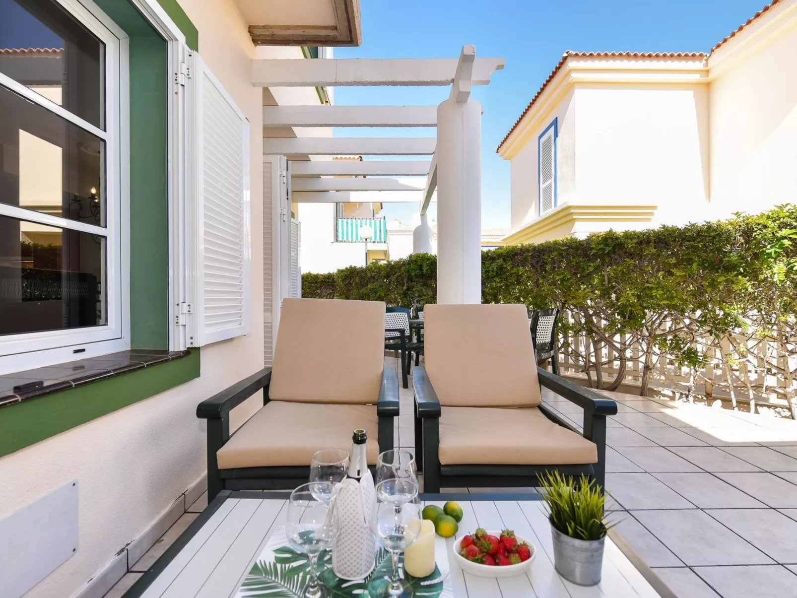 Cabosos 4-Outside