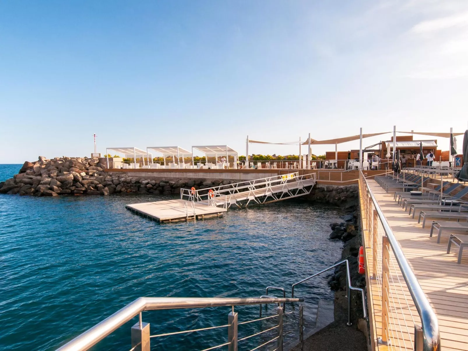 Cabosos 4-Outside