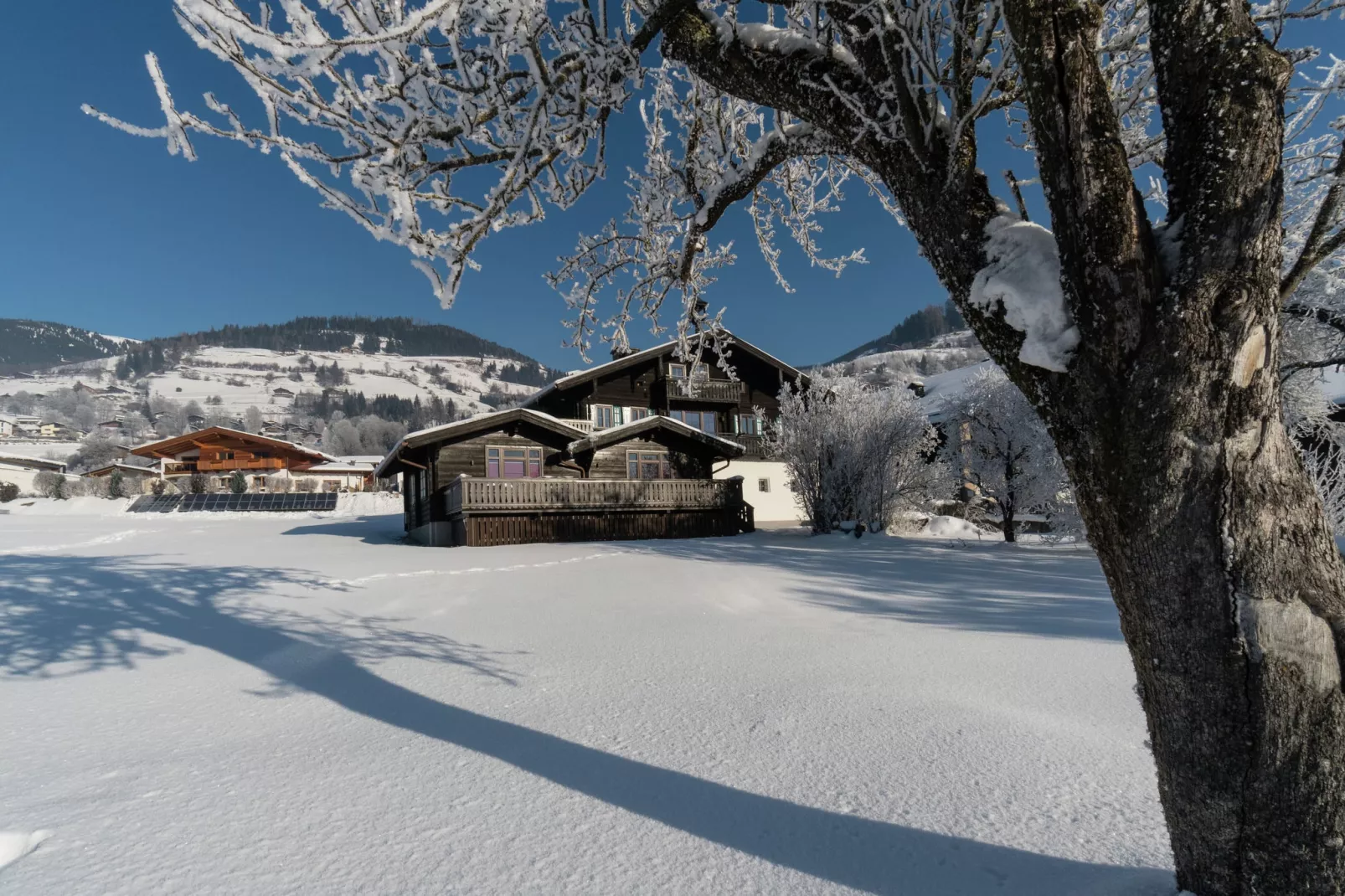 Steindorf-Exterior winter