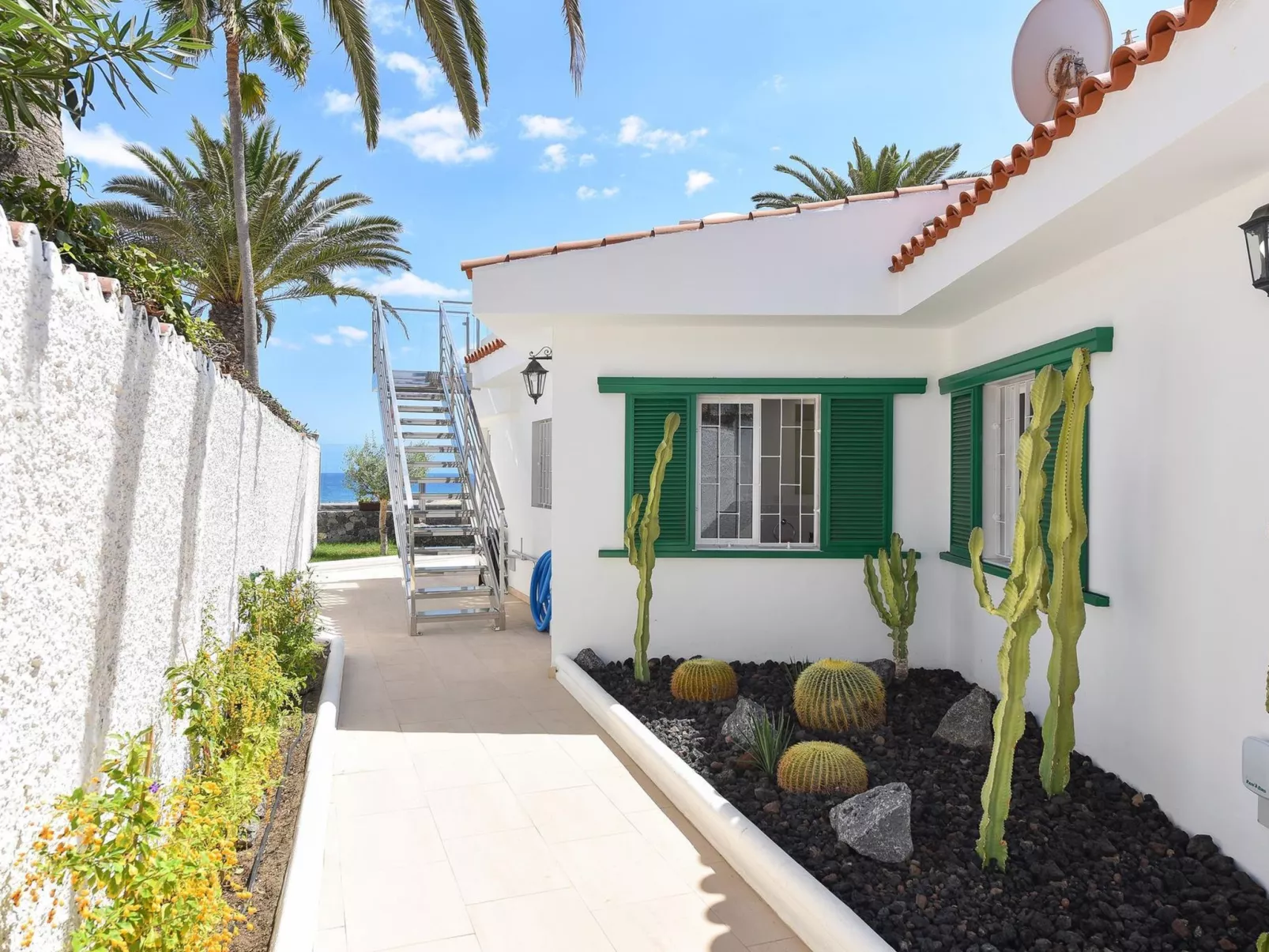 Chalet Golden Sahara-Outside