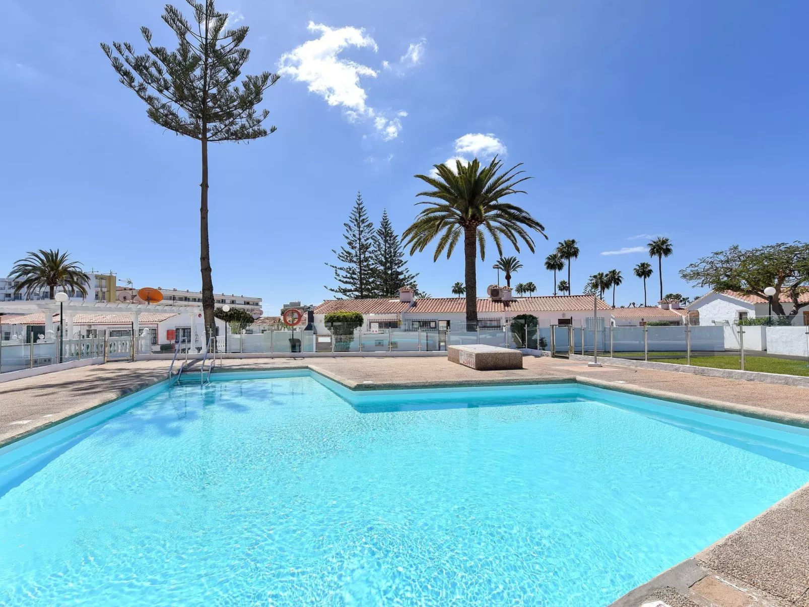Santa Barbara-Dehors