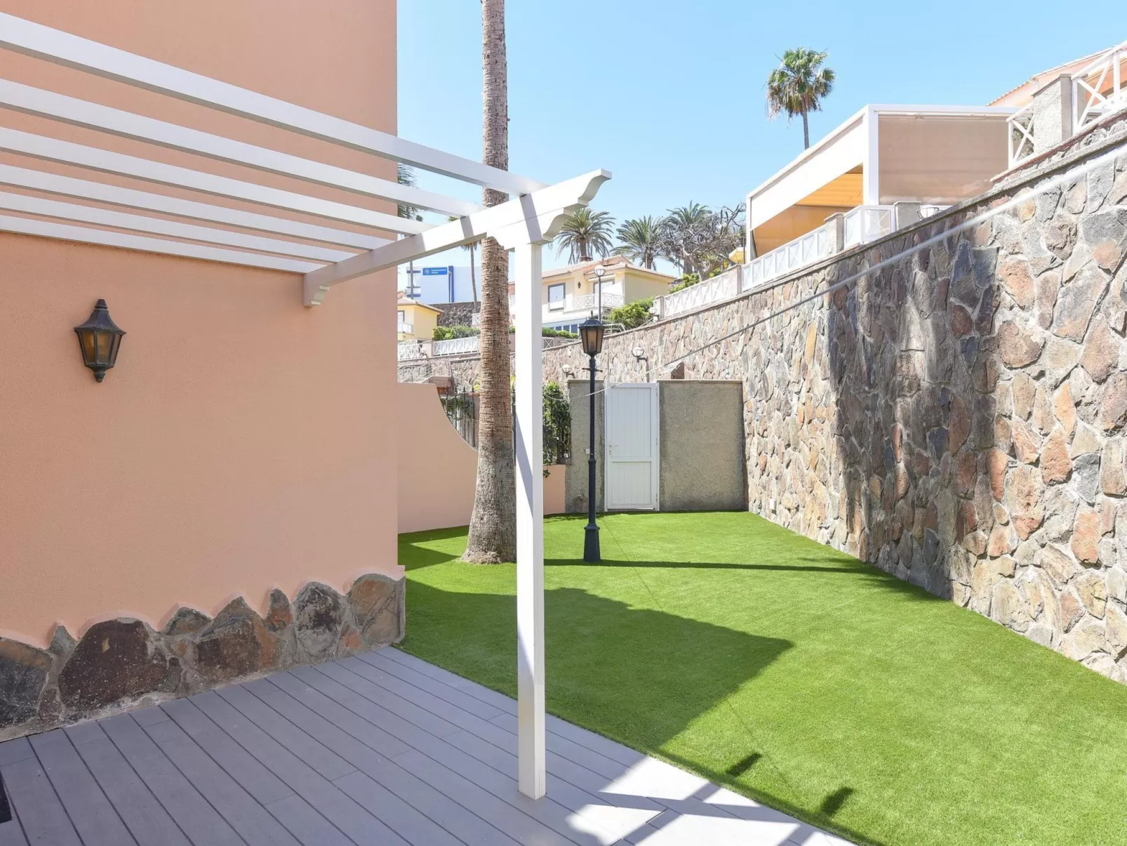 By VillaGranCanaria-Dehors