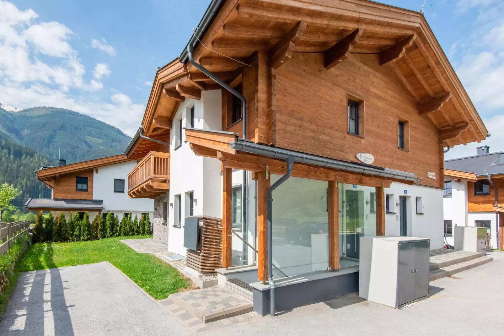 Chalet Flora-Exterior summer