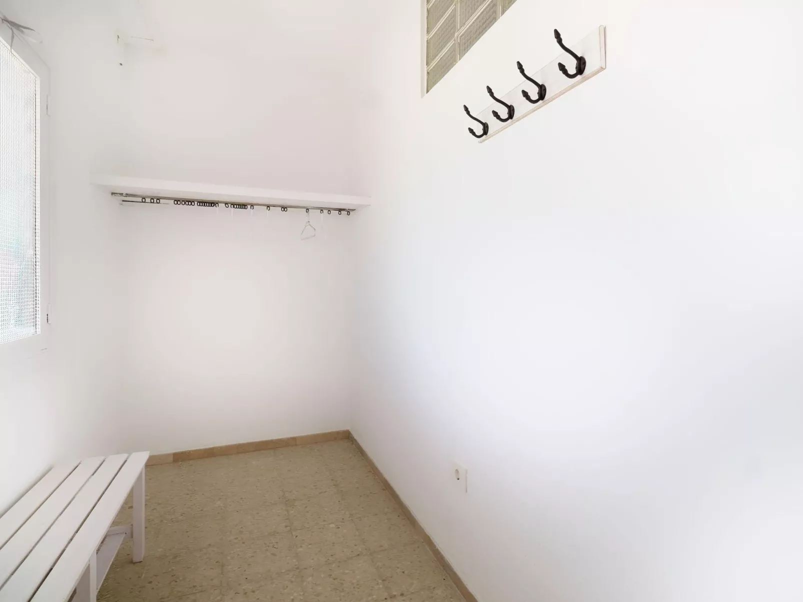 La Ideal-Inside