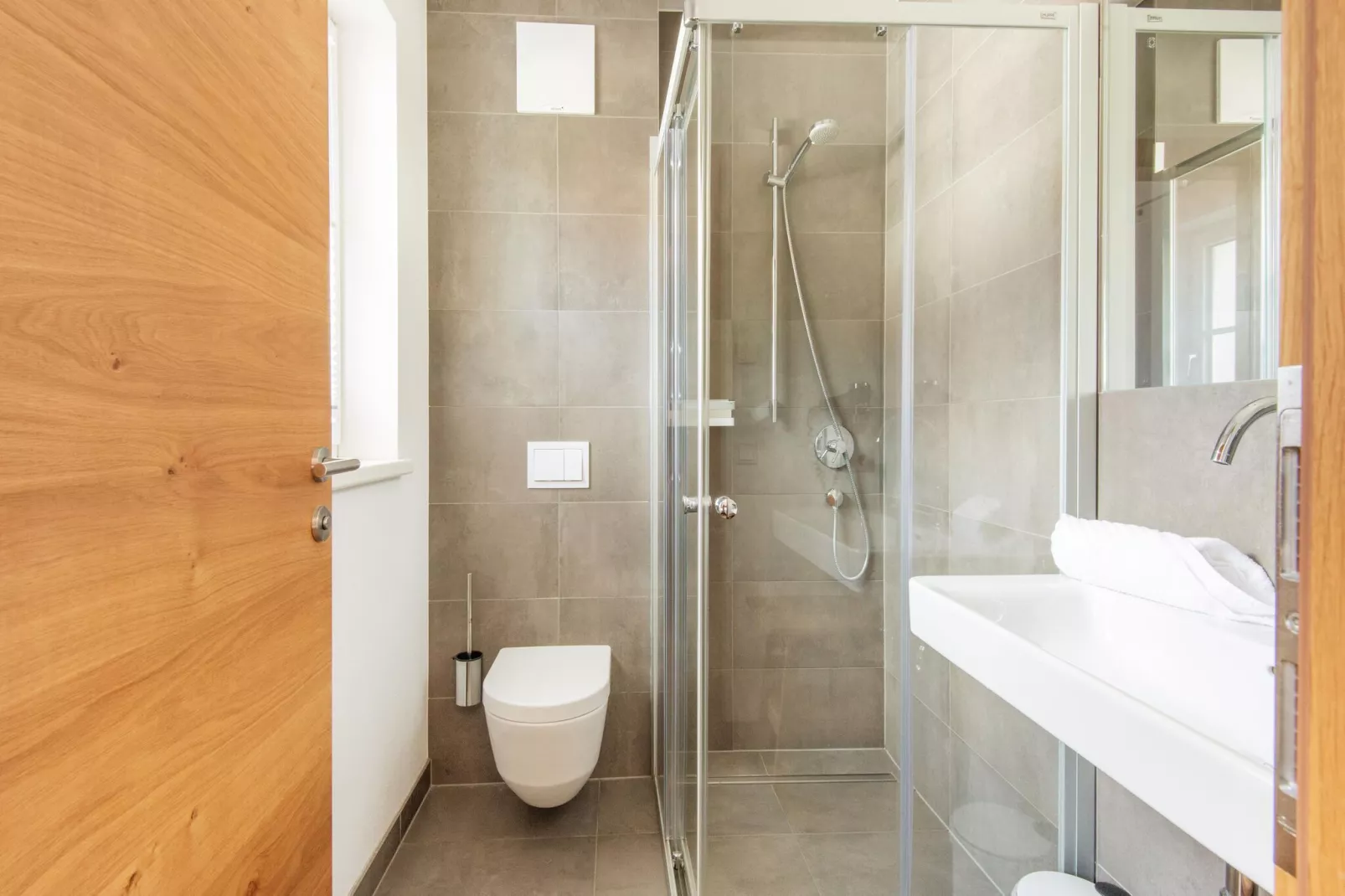 Chalet Flora-Bathroom