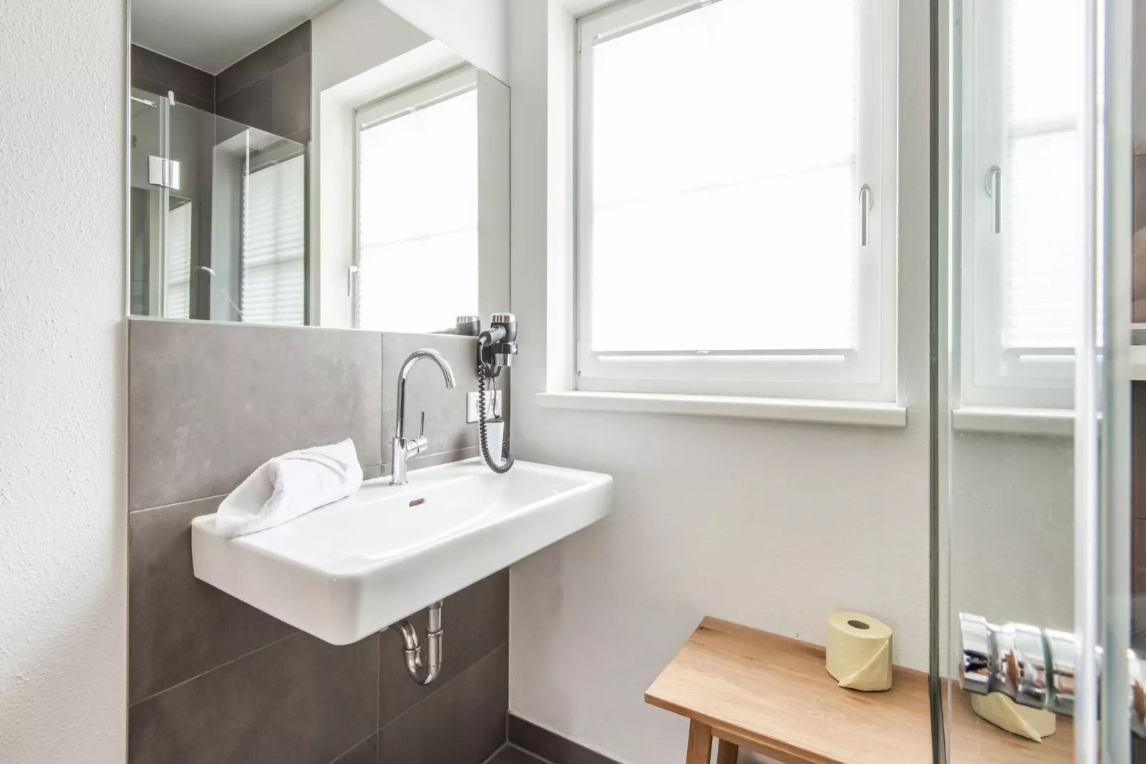 Chalet Flora-Bathroom