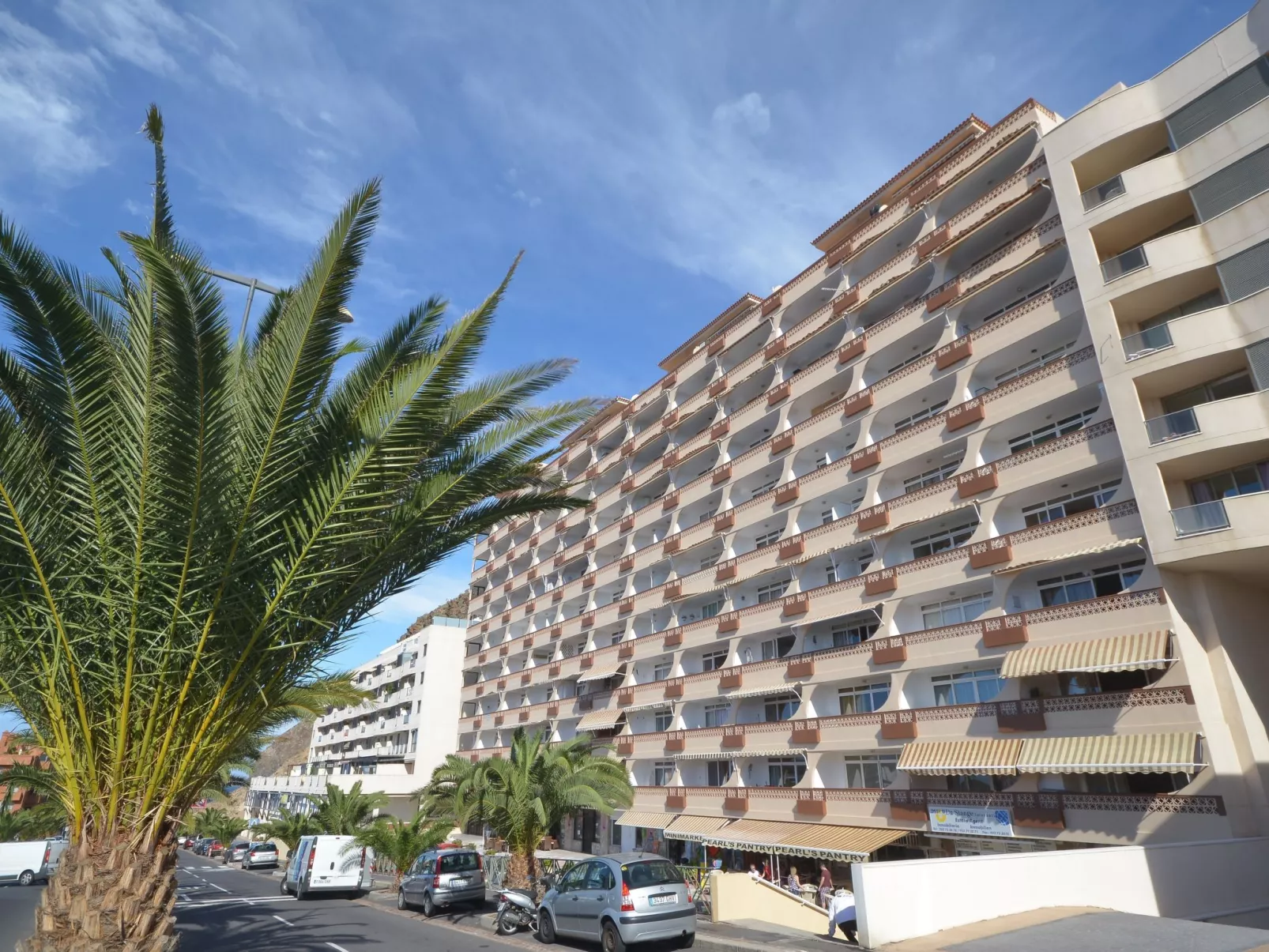 Penthouse Palm Mar-Outside