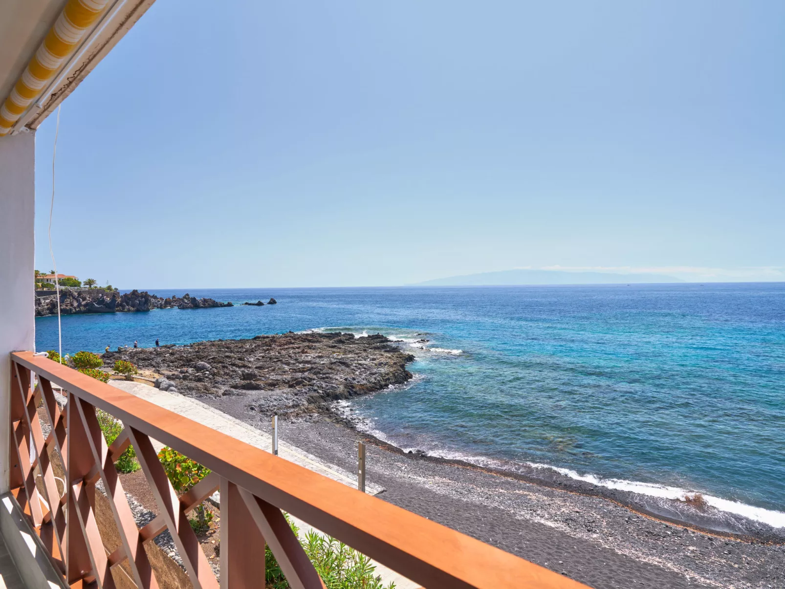 Sea View Neptuno-Outside