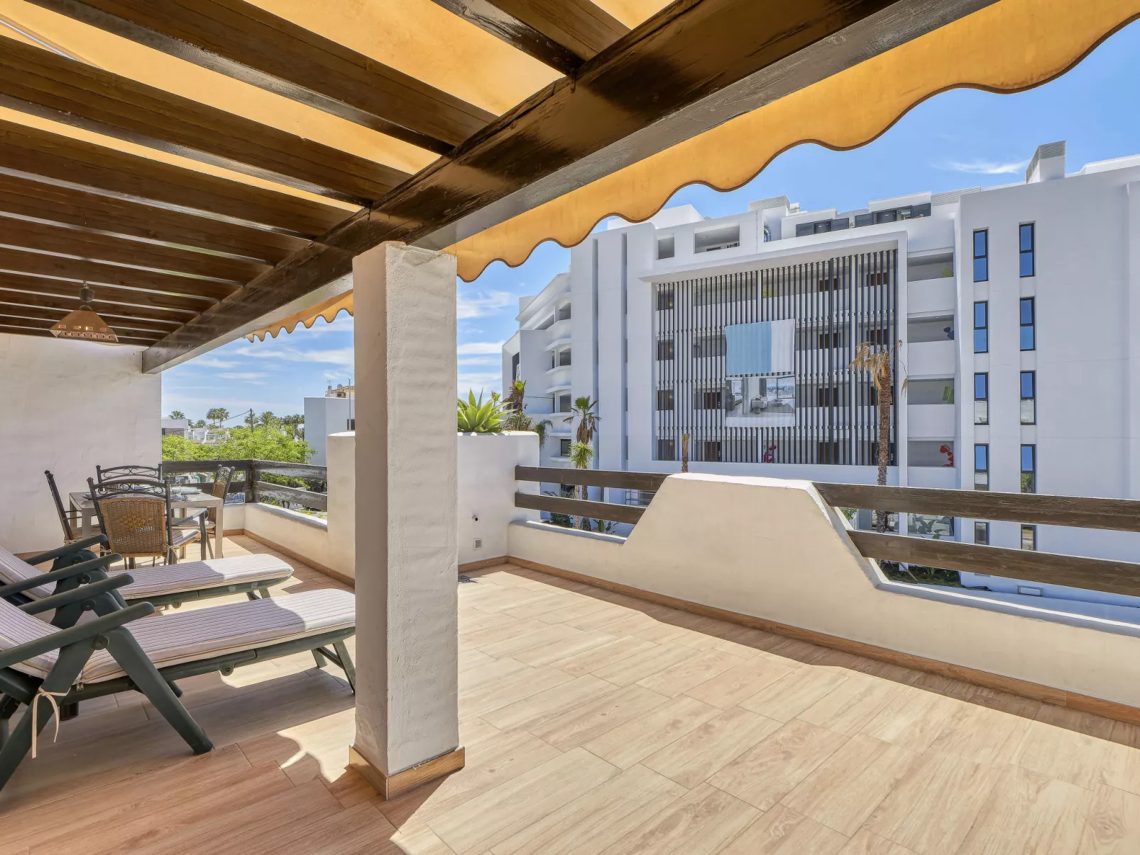 Saladillo Beach-Outside