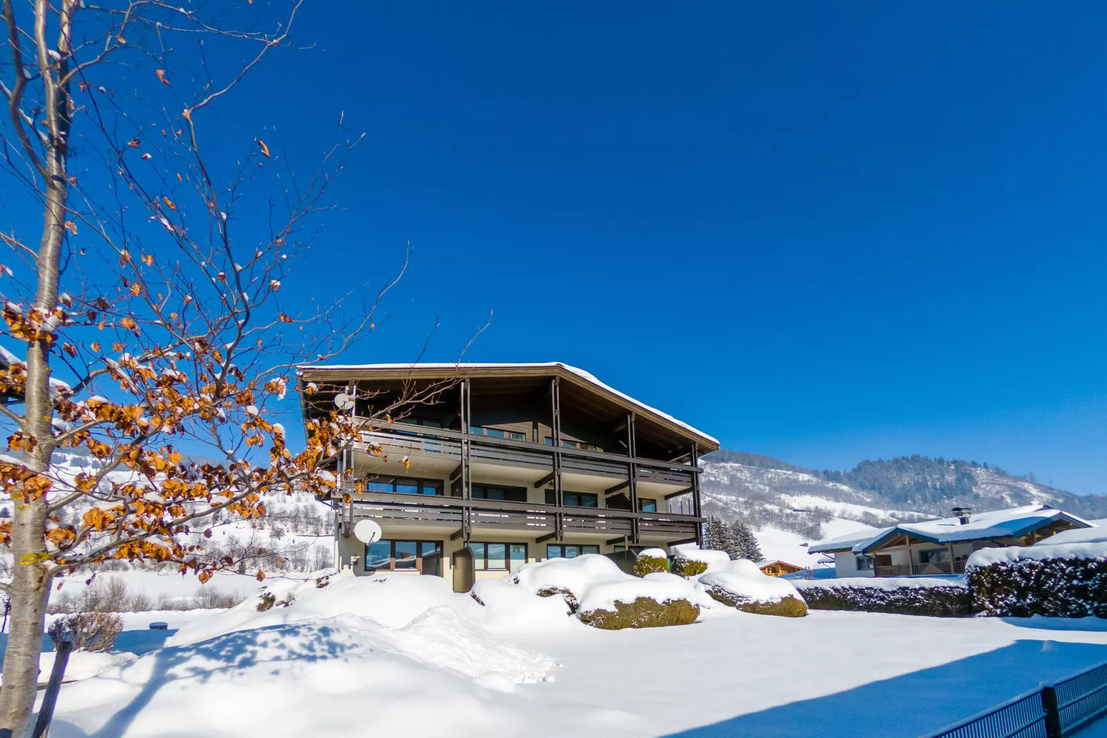 Mapartment-Exterior winter