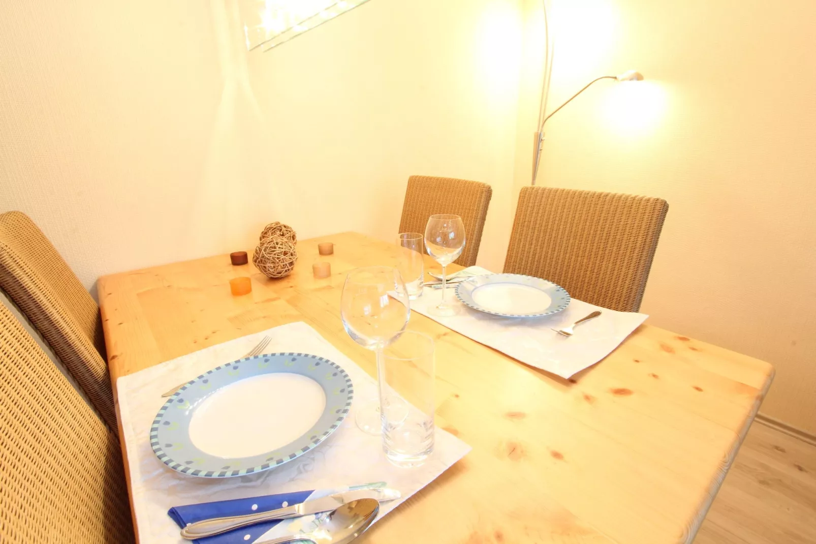 Mapartment-Dining room
