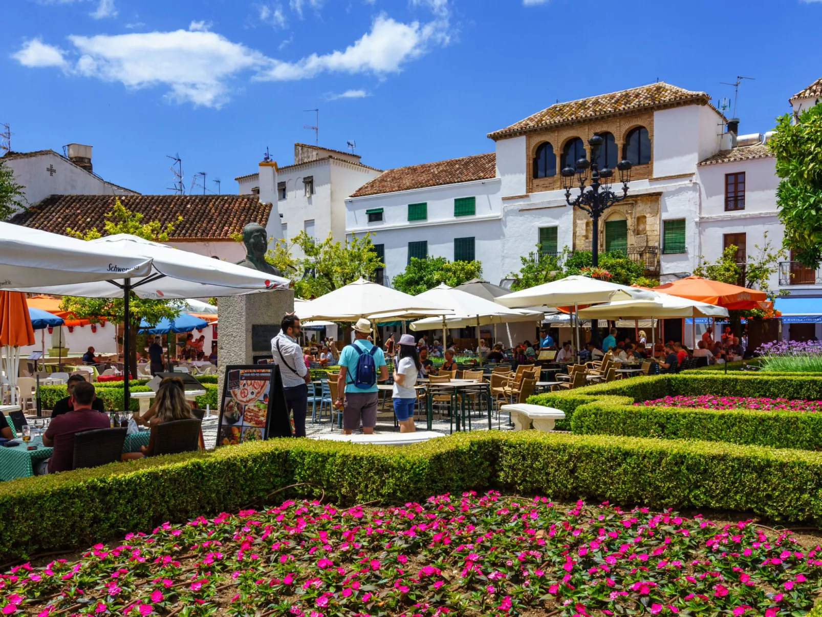 Los Almendros I-Area