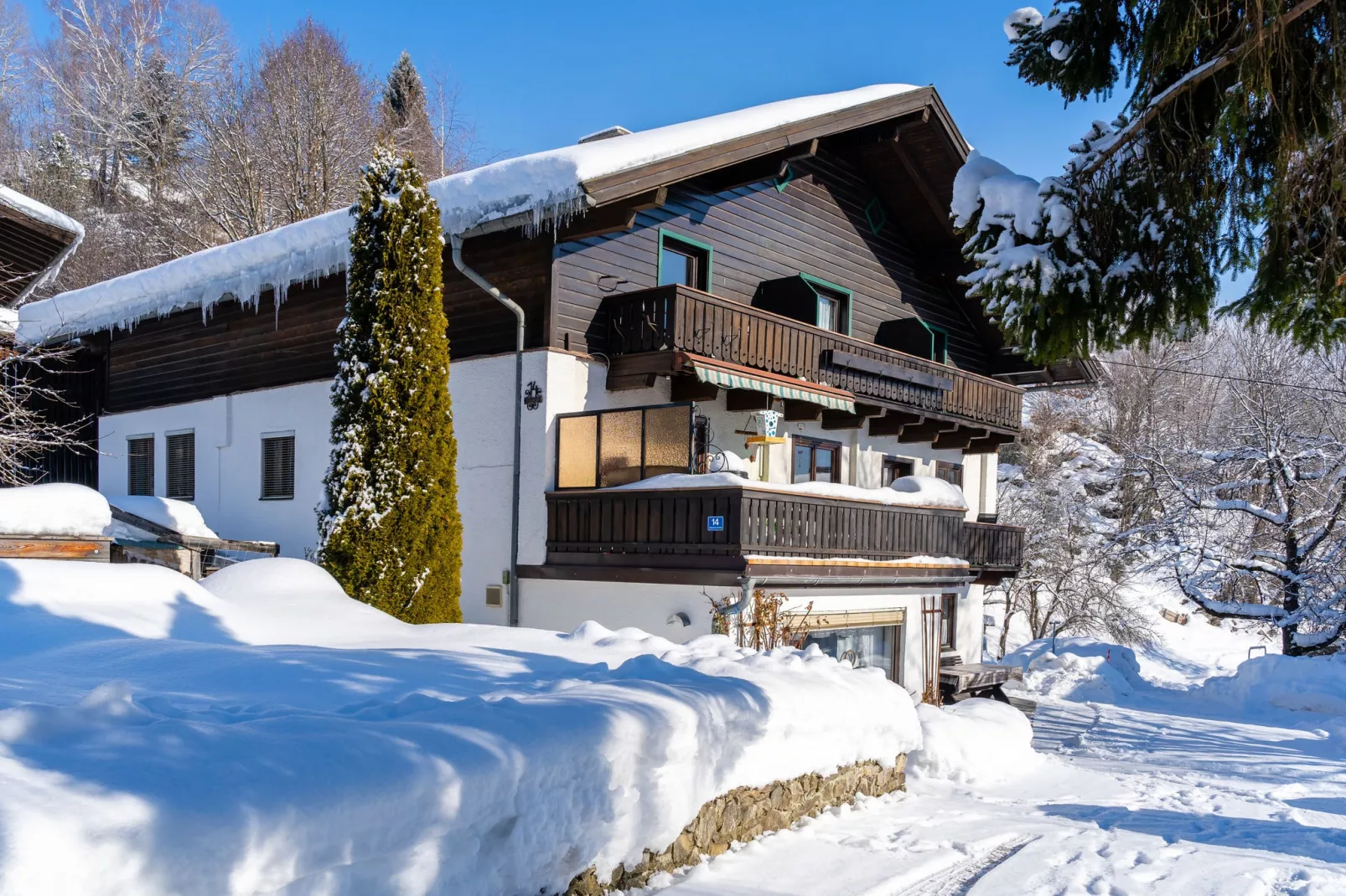 Unterstein 2-Exterior winter