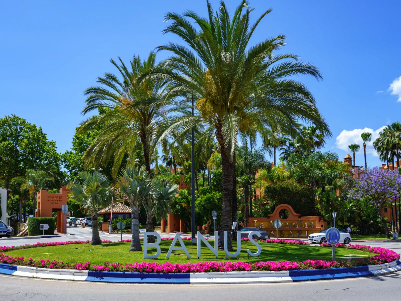 Puerto Banus First Line-Outside