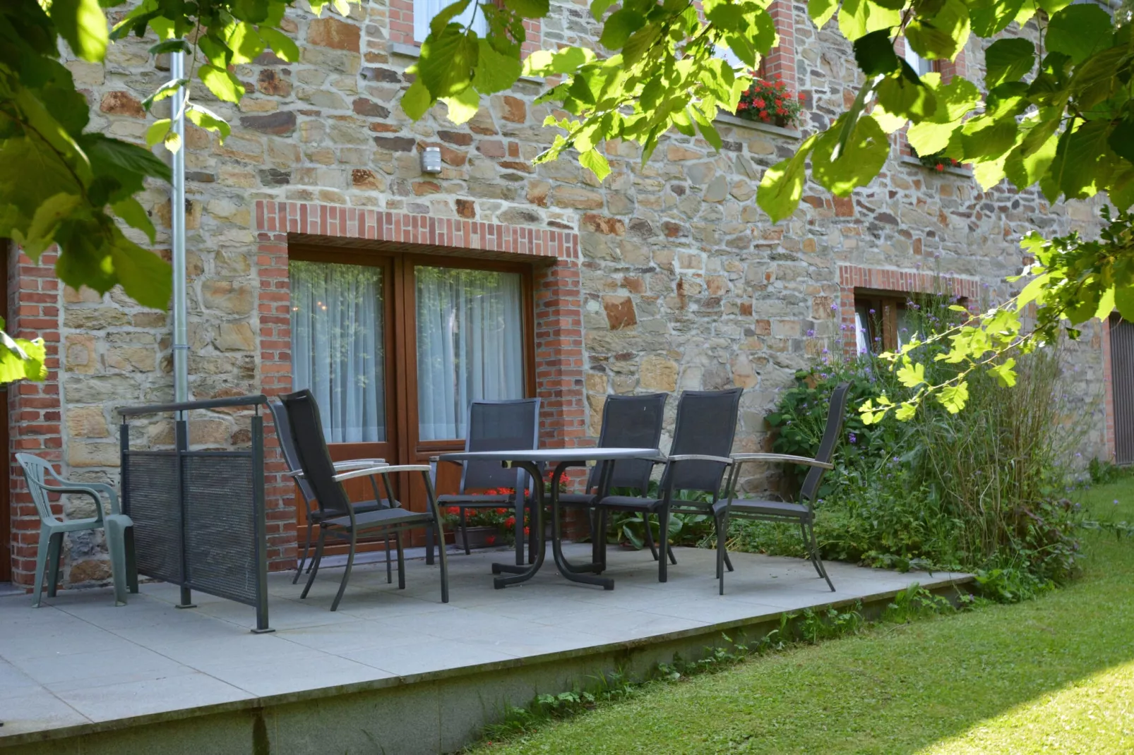La Grange-Terrasse / balcon