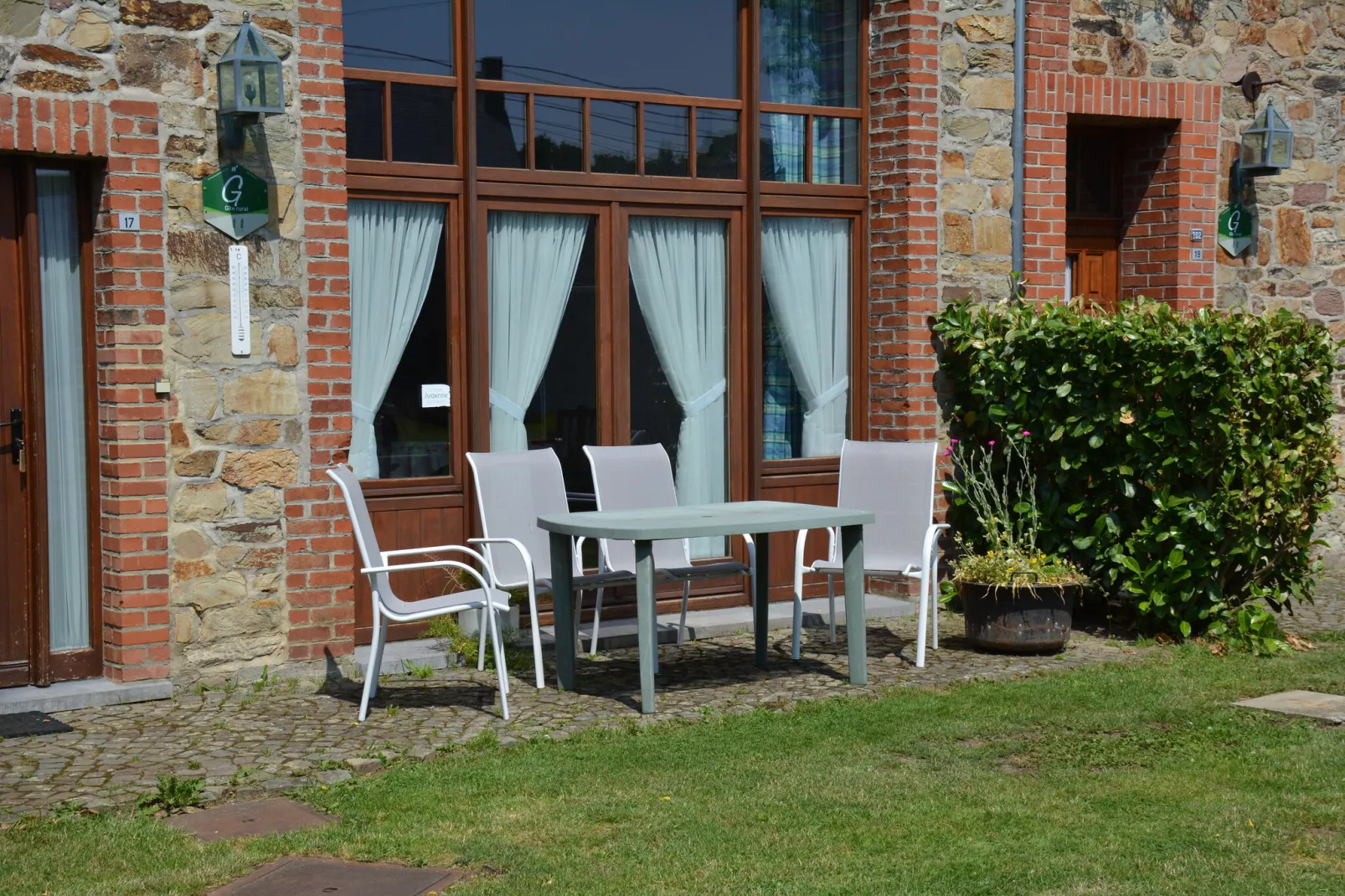 La Grange-Terrasse / balcon