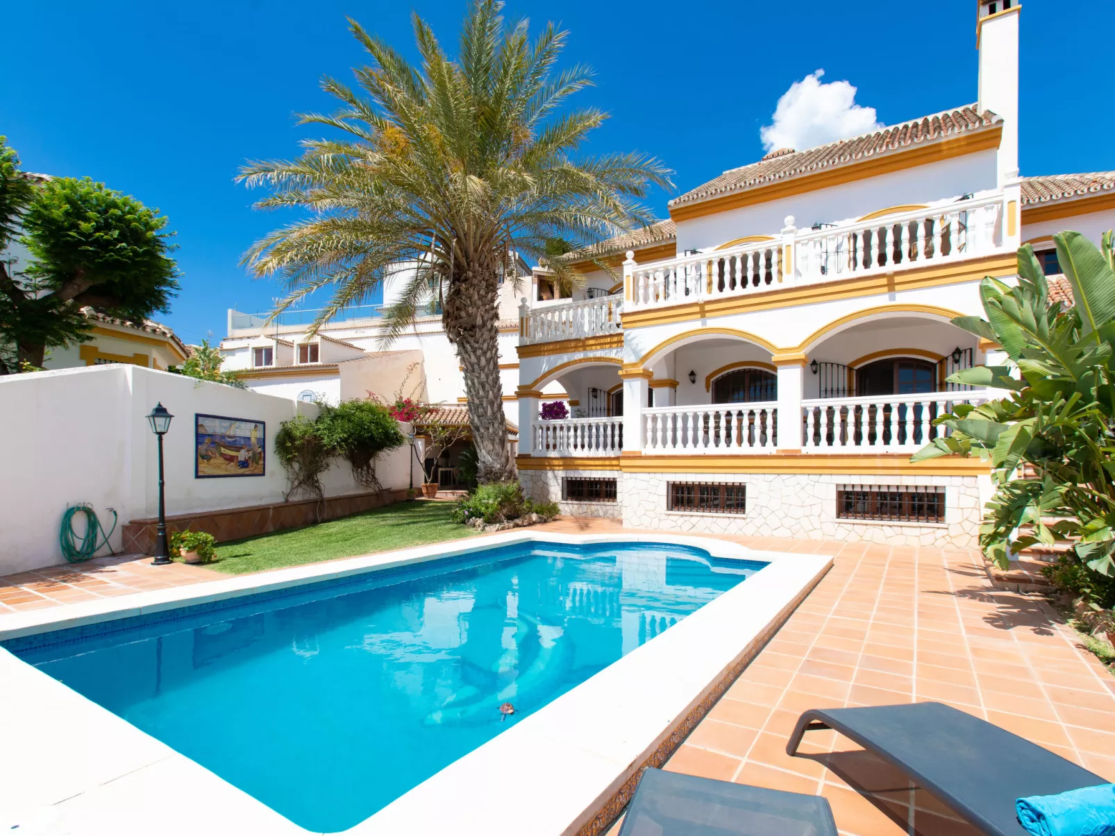 Fragata House-Outside