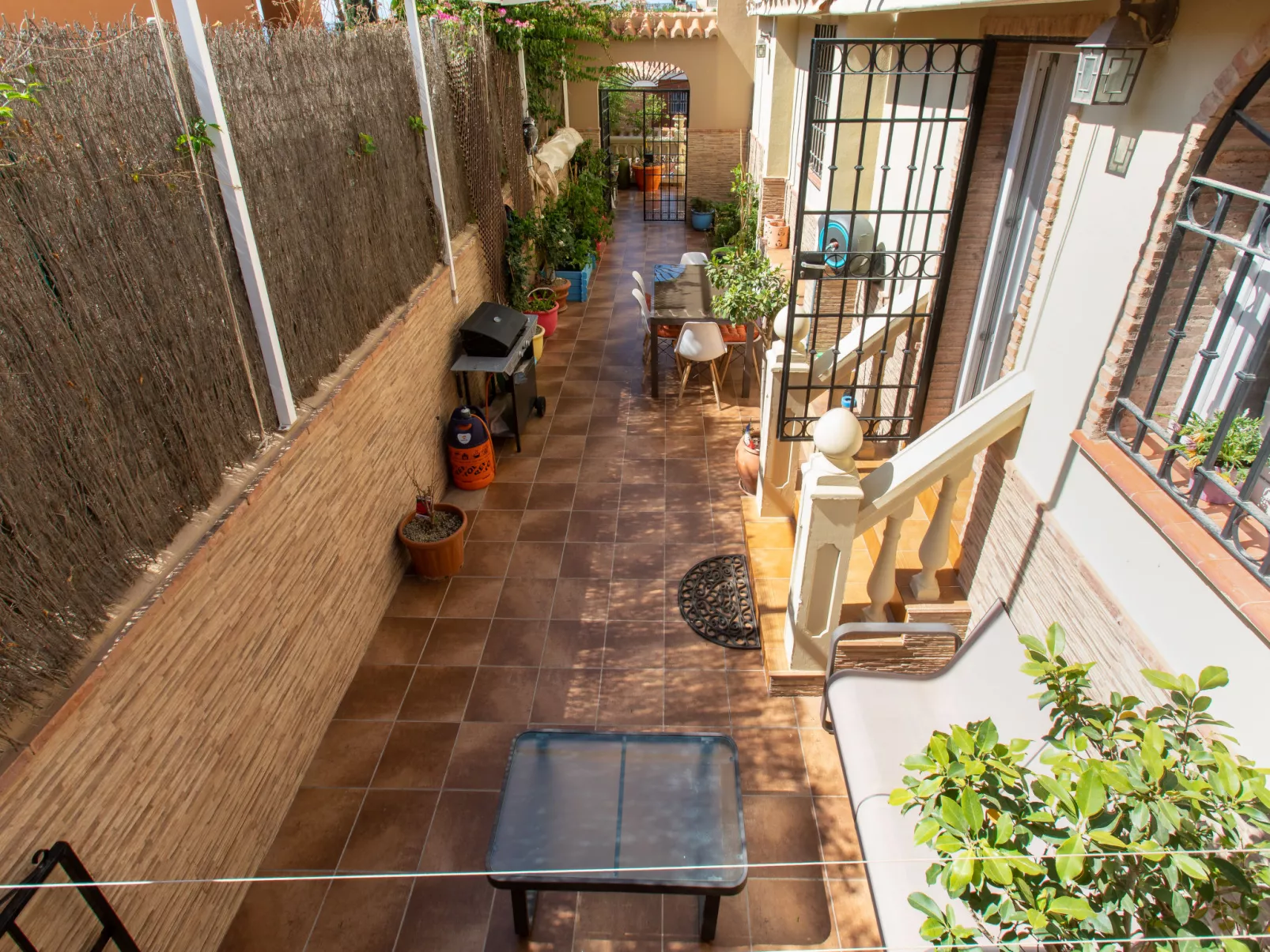 Trinquete House-Outside