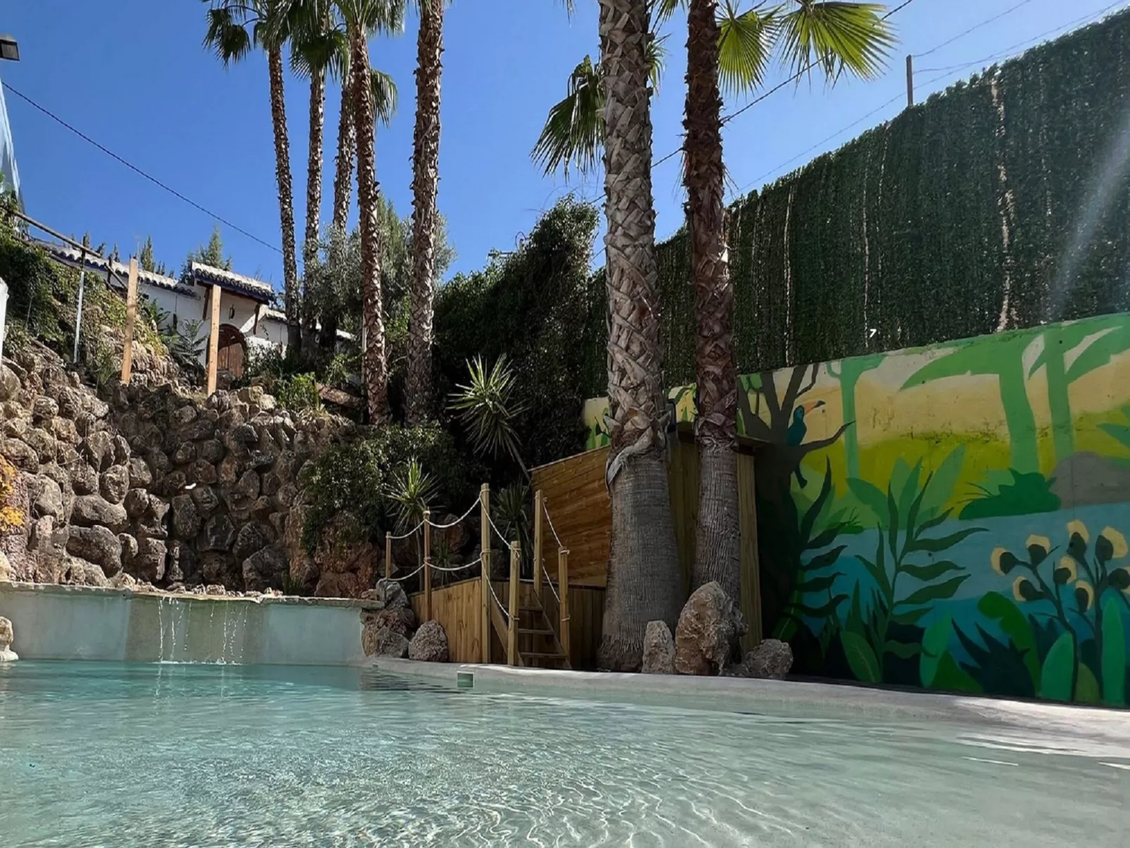 La Cascada-Outside