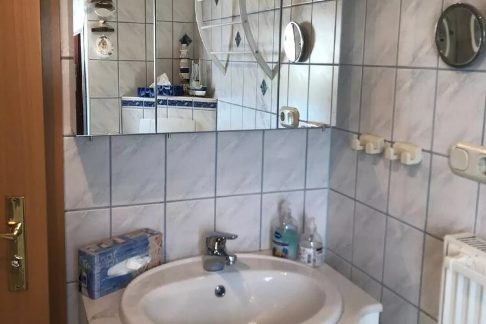 Rhönblick-Bathroom