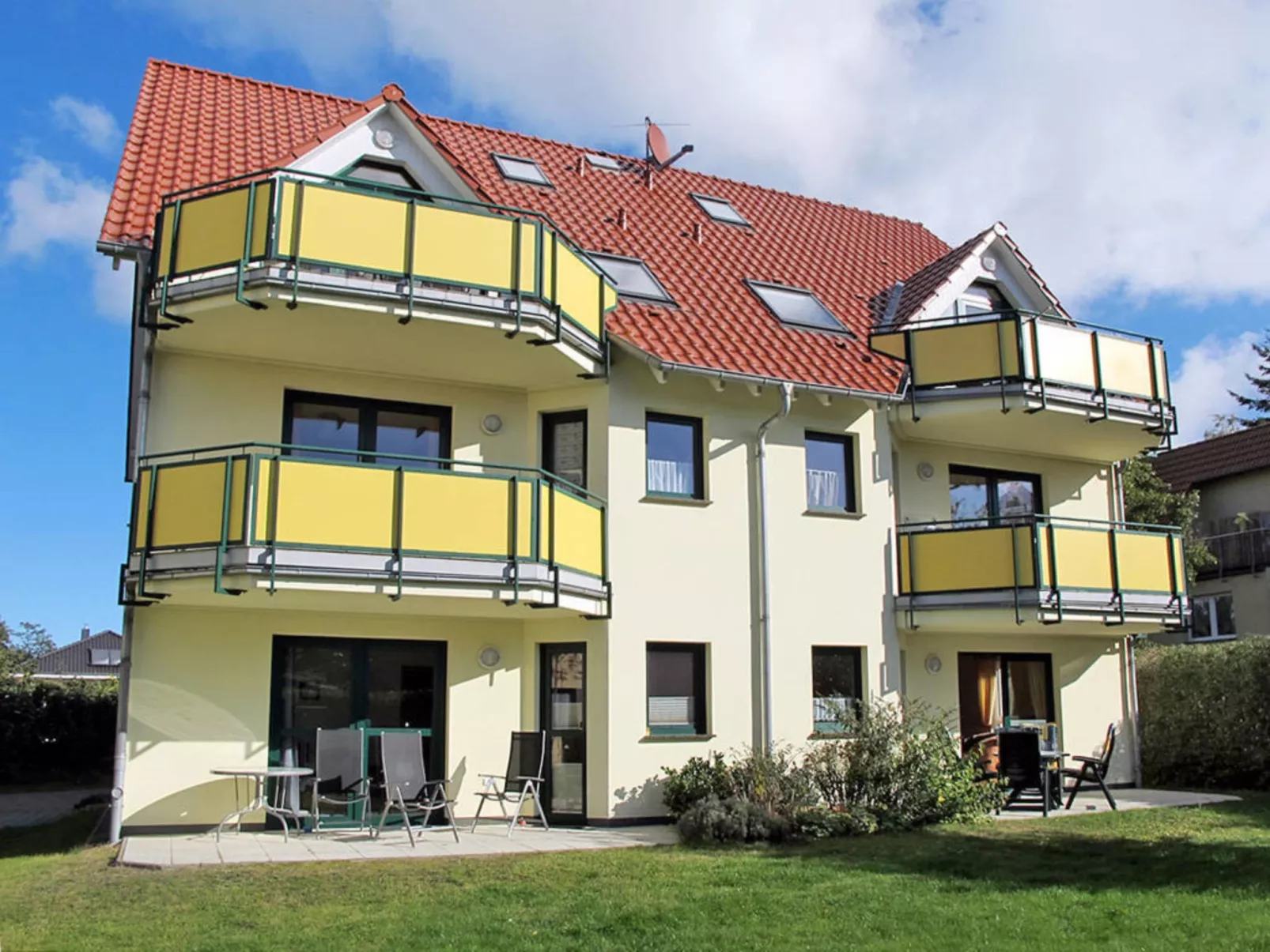 Ostseetrio App.7-Draußen