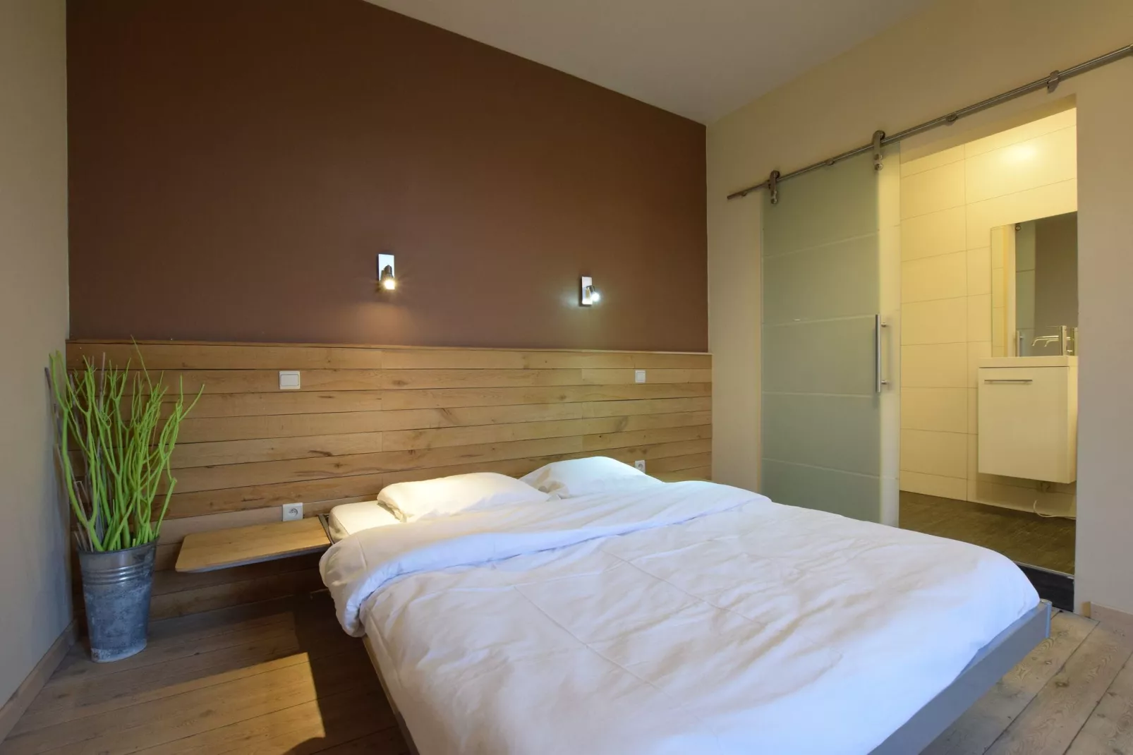 Manoir Cardon-Bedroom