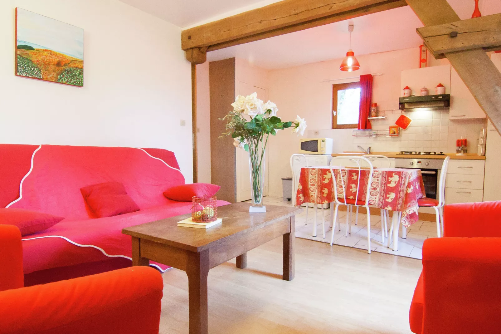 Les Coquelicots-Living room